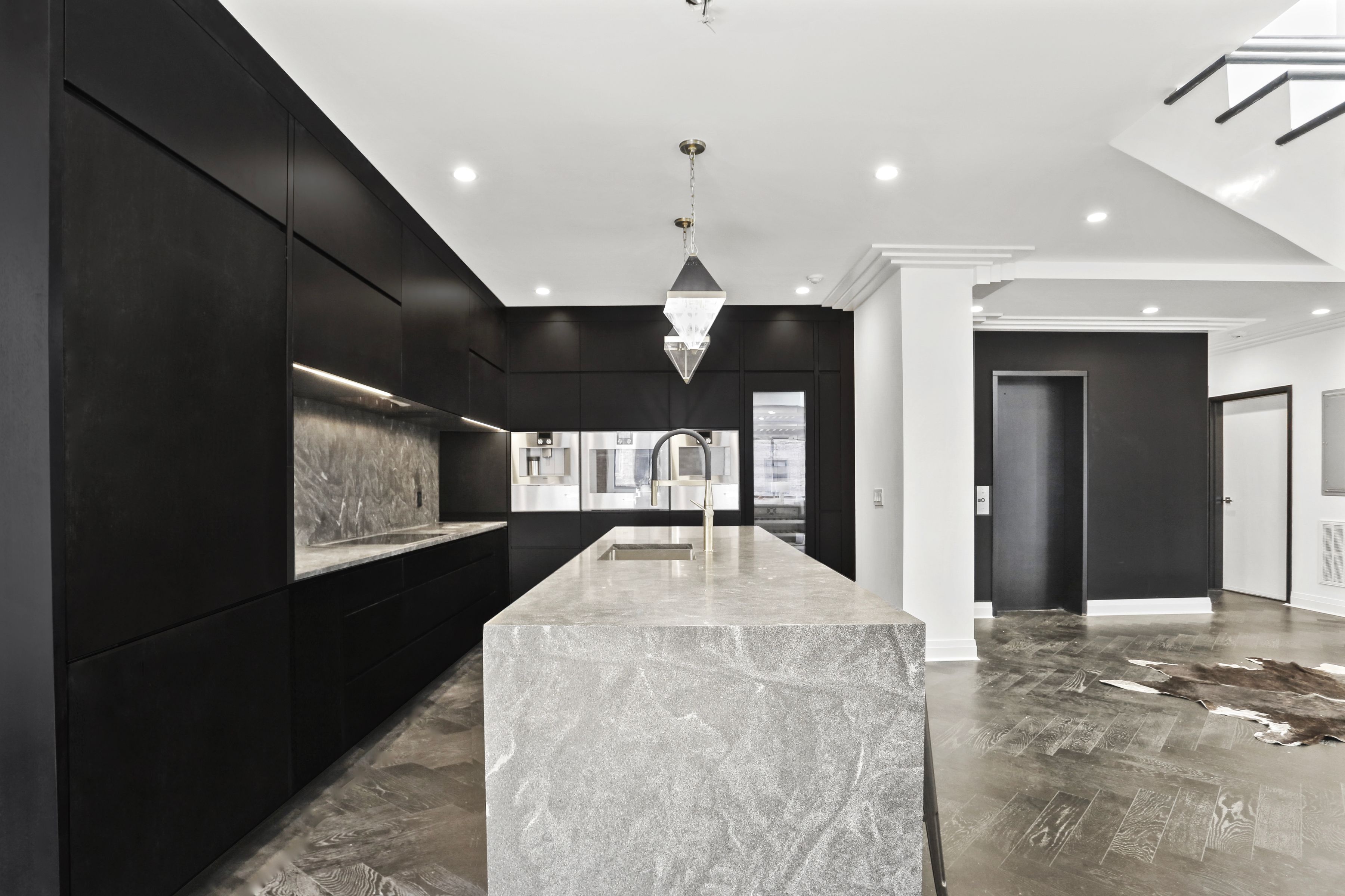 9 Lafayette Court PH - 物件實景