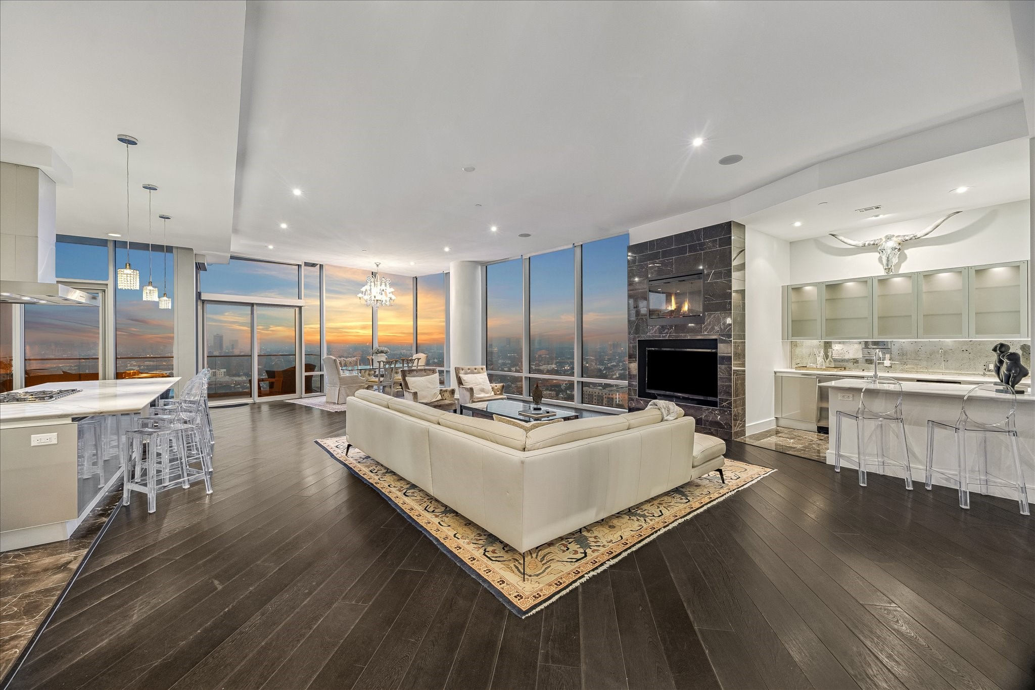  2727 Kirby Drive #19F - 物件實景
