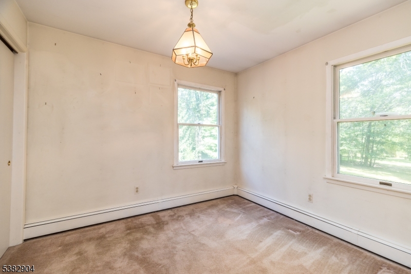 Kingwood Twp., New Jersey, 08867-4402, United States, 4 Bedrooms Bedrooms, ,3 BathroomsBathrooms,Residential,For Sale,1940654