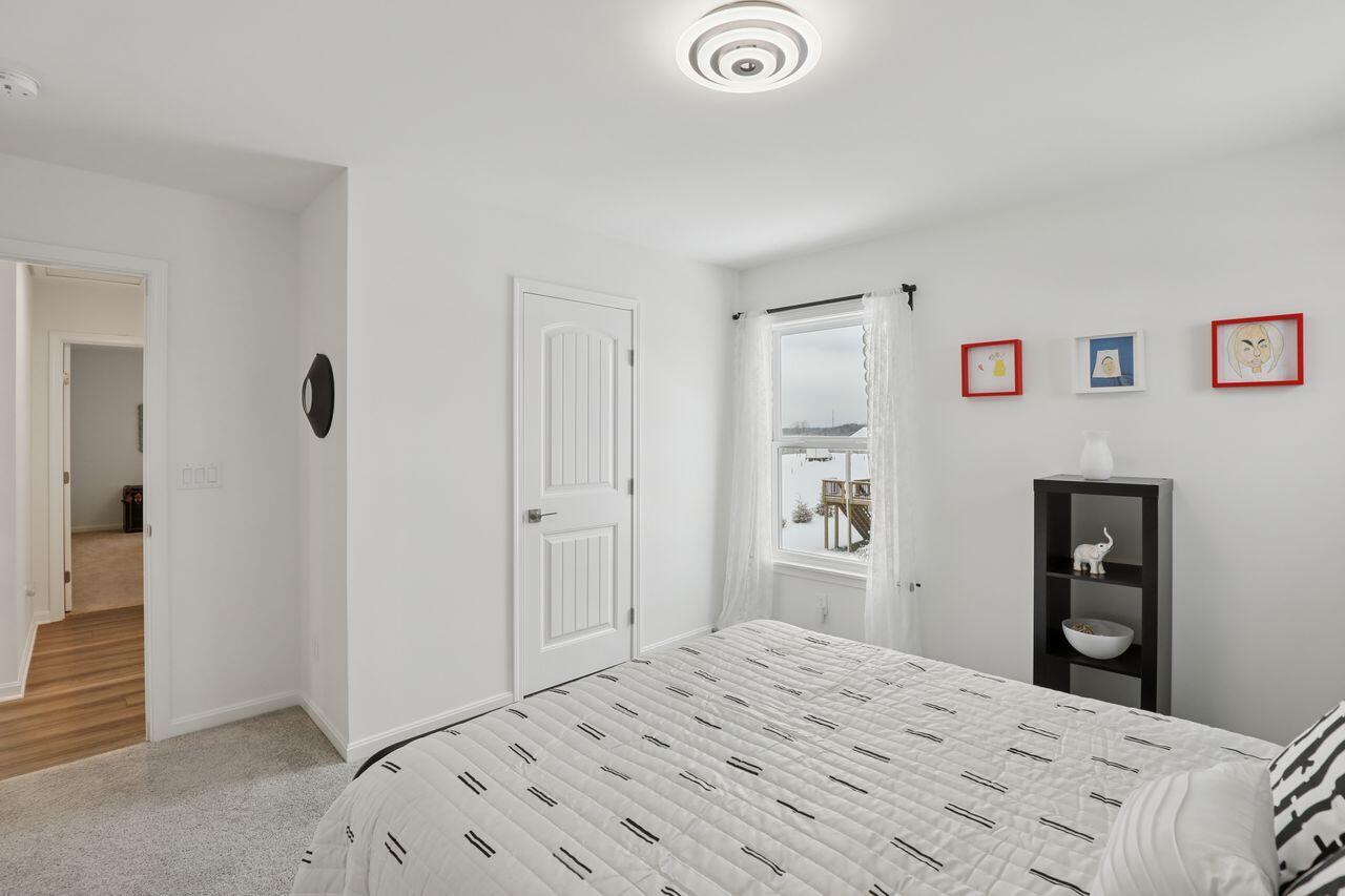 Covington, Kentucky, 41017, United States, 3 Bedrooms Bedrooms, ,3 BathroomsBathrooms,Residential,For Sale,2002248