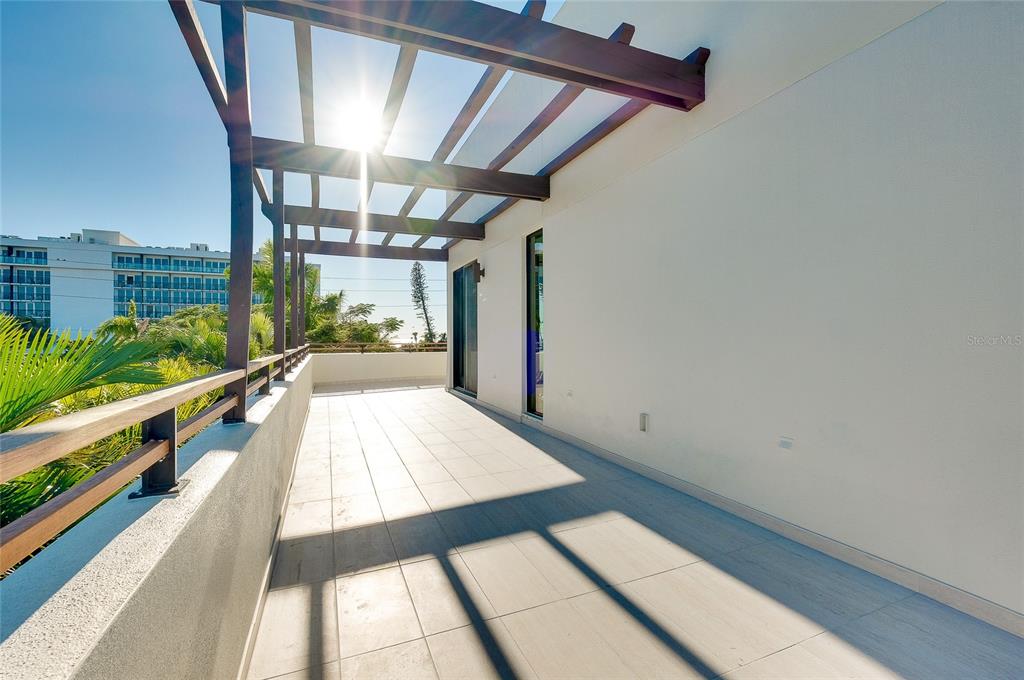 Sarasota, Florida, 34236, United States, 5 Bedrooms Bedrooms, ,6 BathroomsBathrooms,Residential,For Sale,1994803