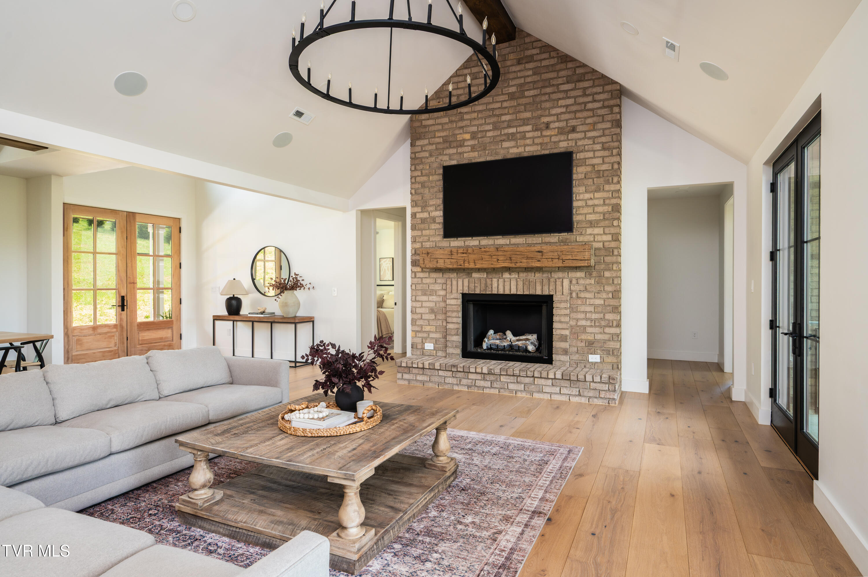 Kingsport, Tennessee, 37664, United States, 4 Bedrooms Bedrooms, ,4 BathroomsBathrooms,Residential,For Sale,1981214