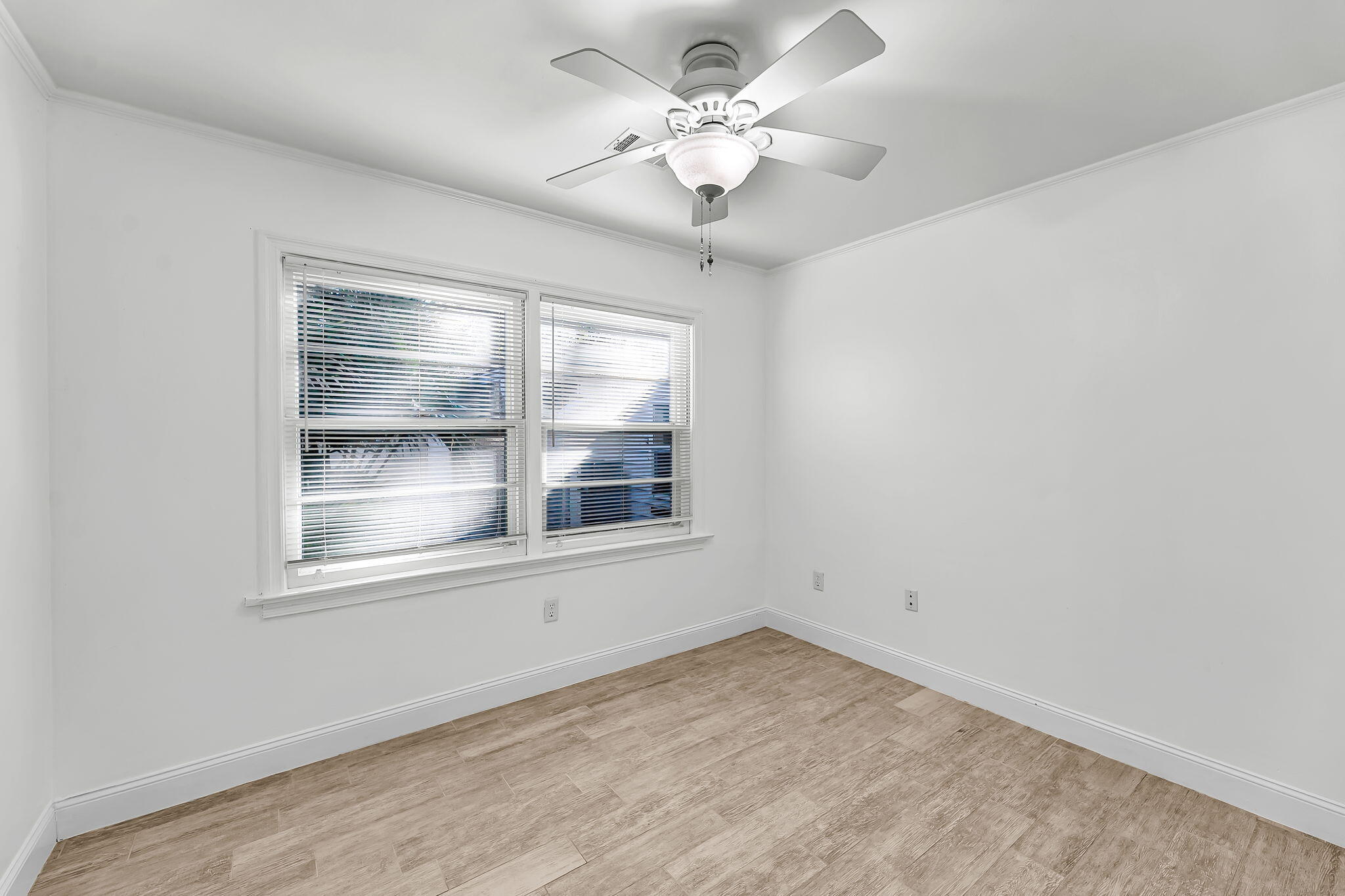 Charleston, South Carolina, 29412, United States, 4 Bedrooms Bedrooms, ,2 BathroomsBathrooms,Residential,For Sale,1983984