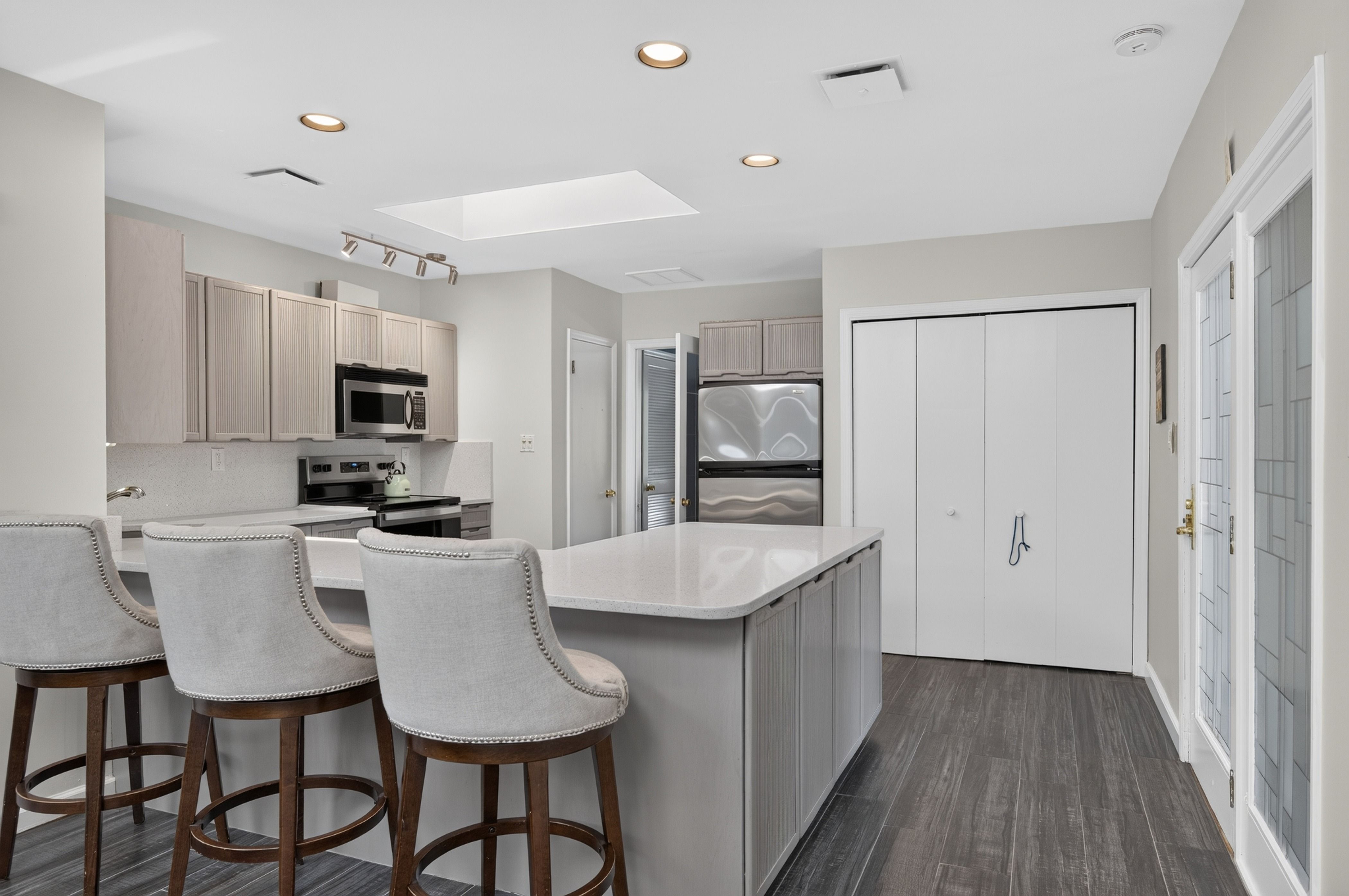  4 Woodleaf Court, Cold Spring Harbor, NY, 11724 - 物件實景