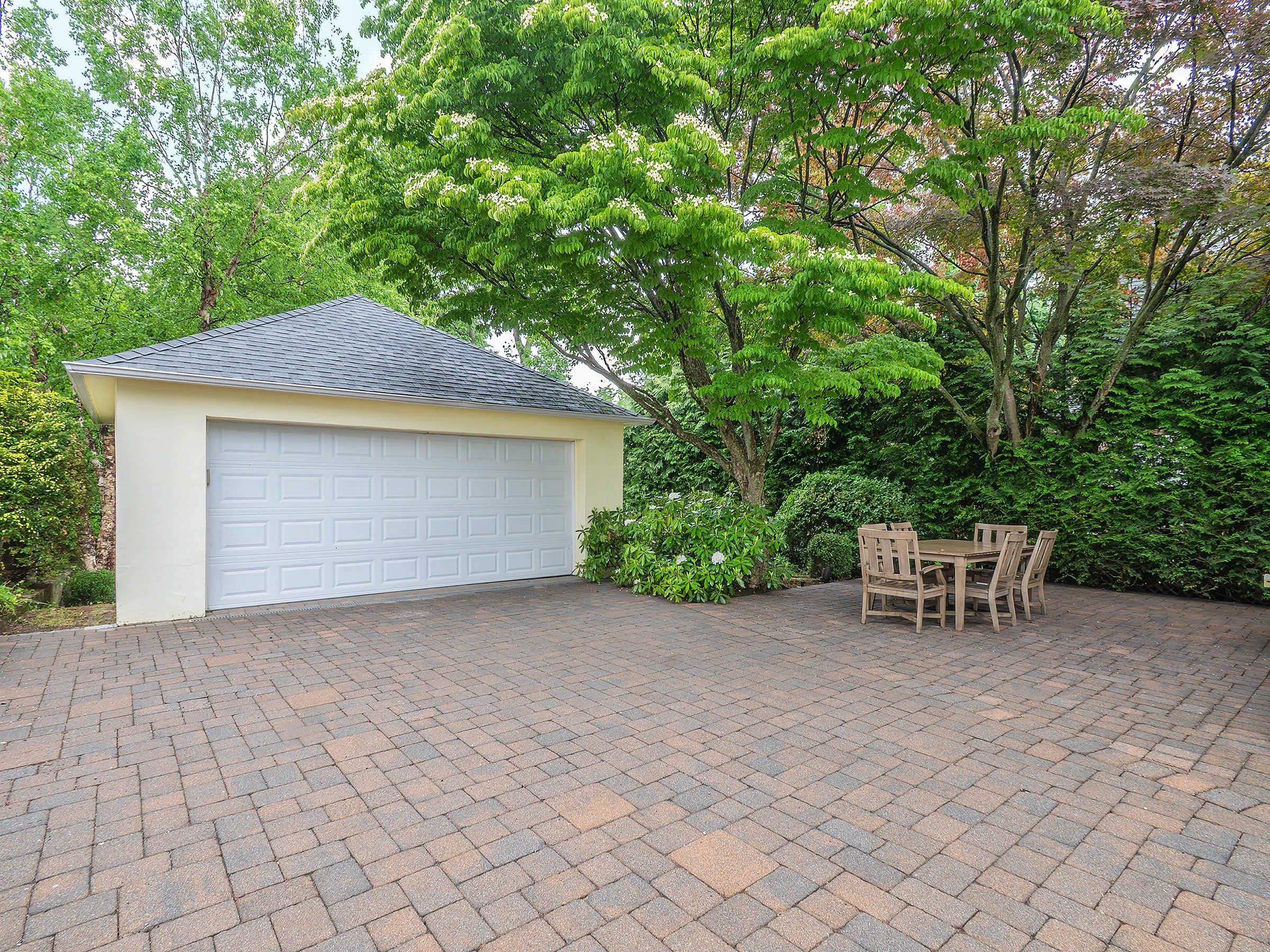  28 Monroe Street, Port Washington, NY, 11050 - 物件實景