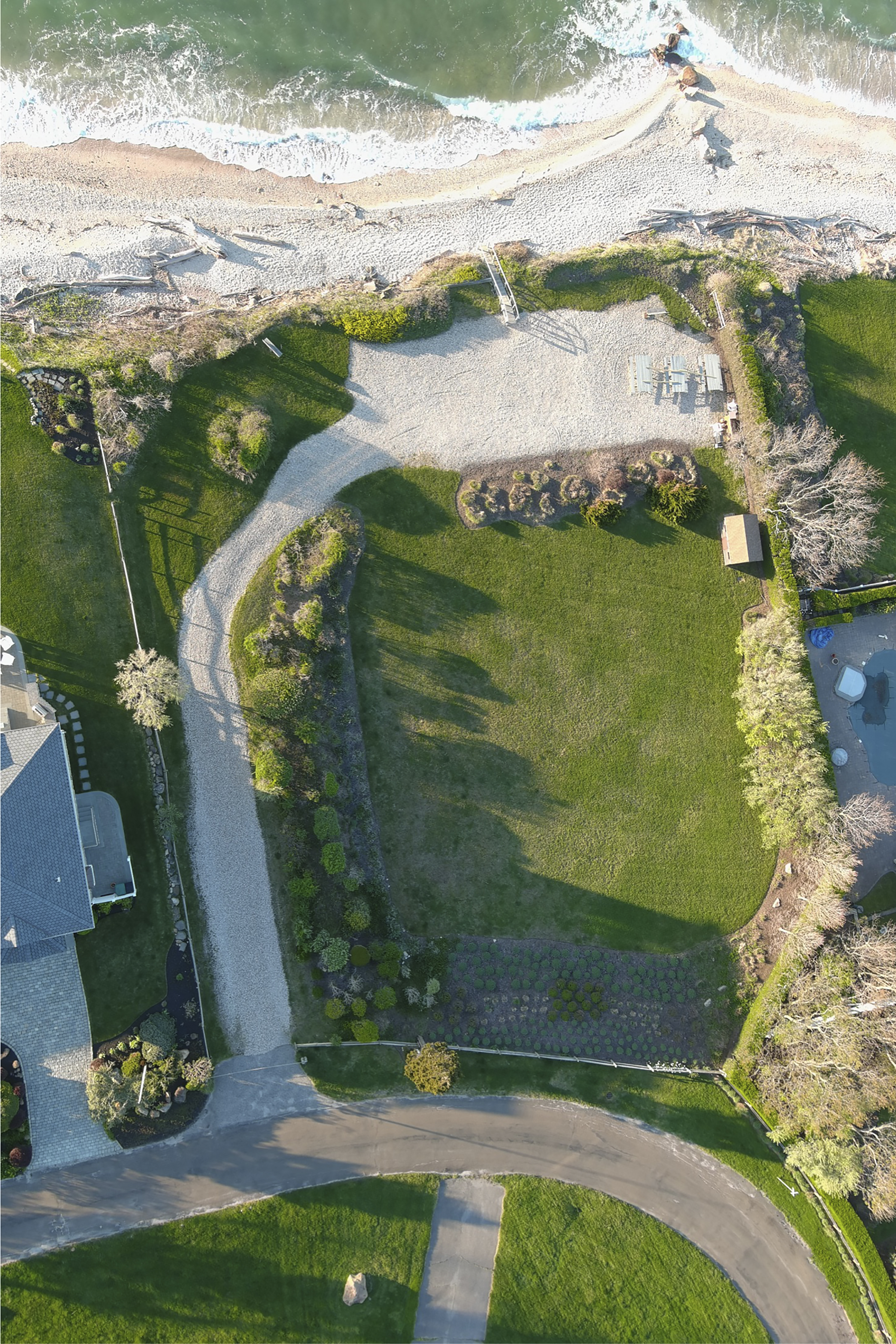 Orient, New York, 11957, United States, 4 Bedrooms Bedrooms, ,5 BathroomsBathrooms,Residential,For Sale,1822750