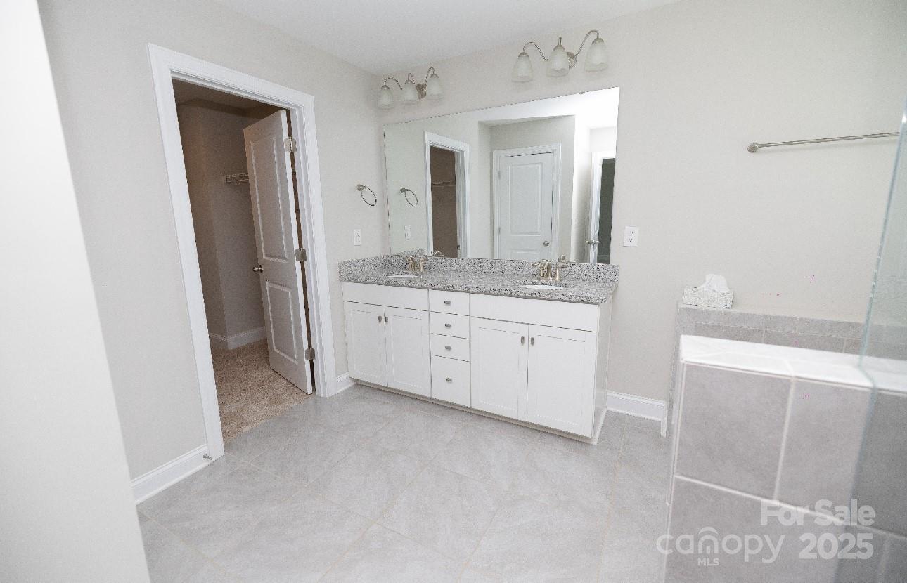 Mooresville, North Carolina, 28117, United States, 4 Bedrooms Bedrooms, ,3 BathroomsBathrooms,Residential,For Sale,1897276