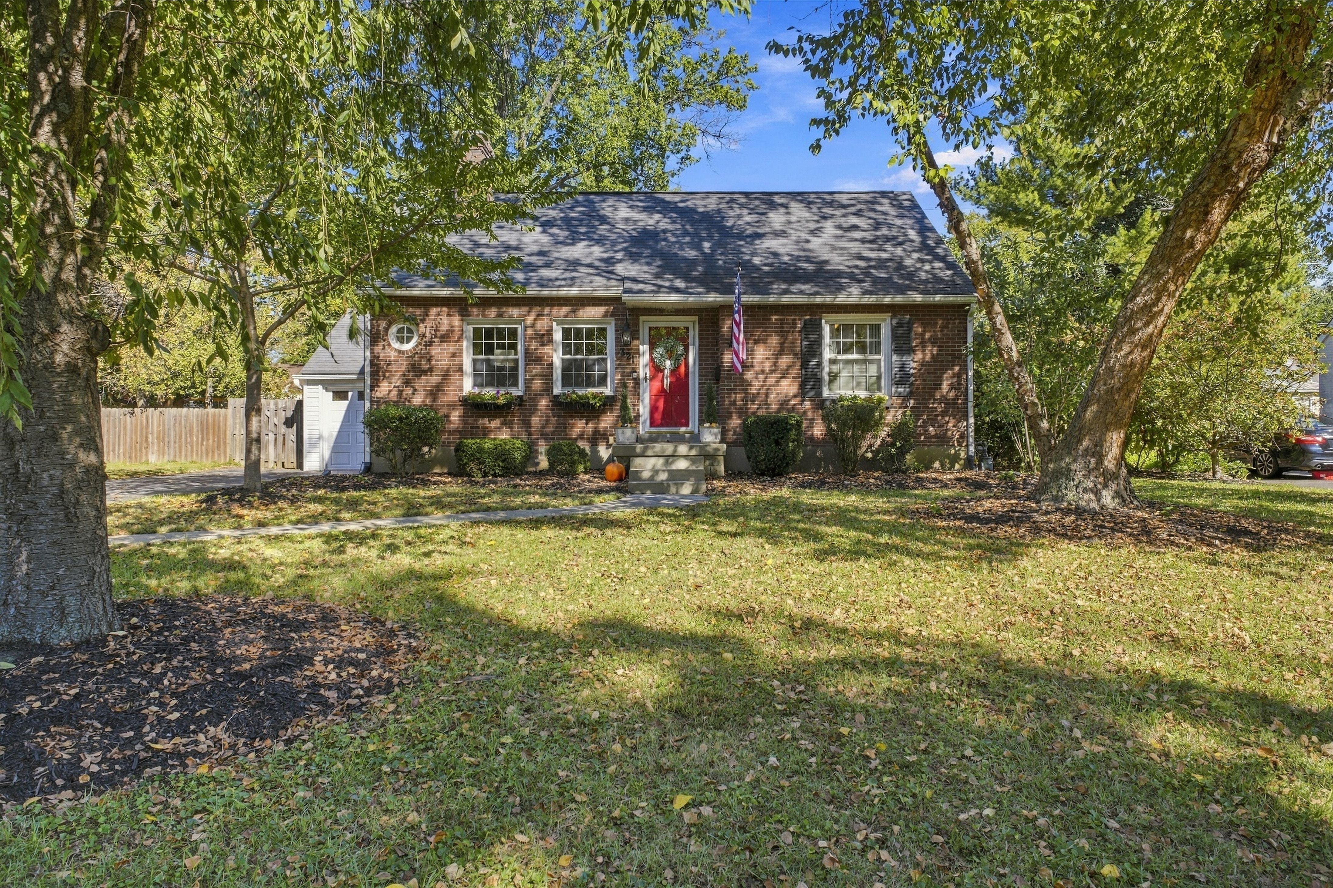  321 Monohan Drive, Louisville, KY 40207 - 物件實景