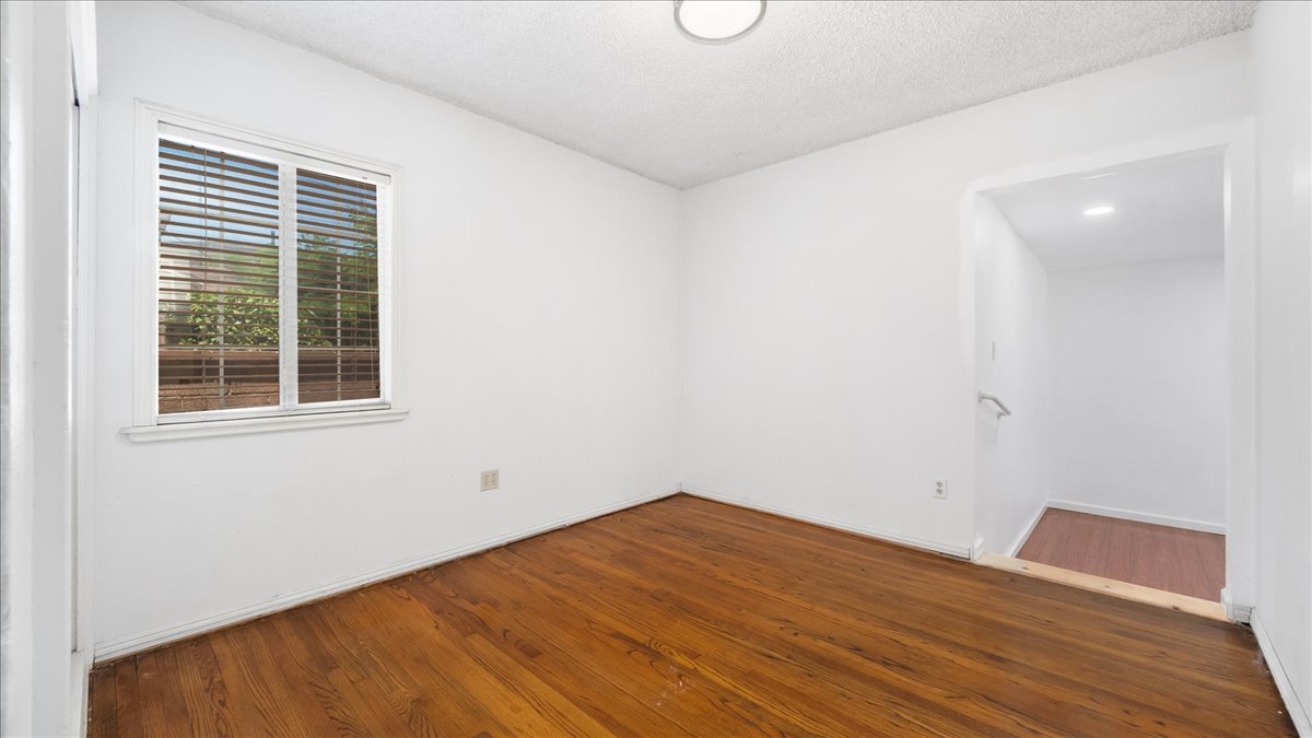 Gardena, California, 90249, United States, 3 Bedrooms Bedrooms, ,3 BathroomsBathrooms,Residential,For Sale,1937930