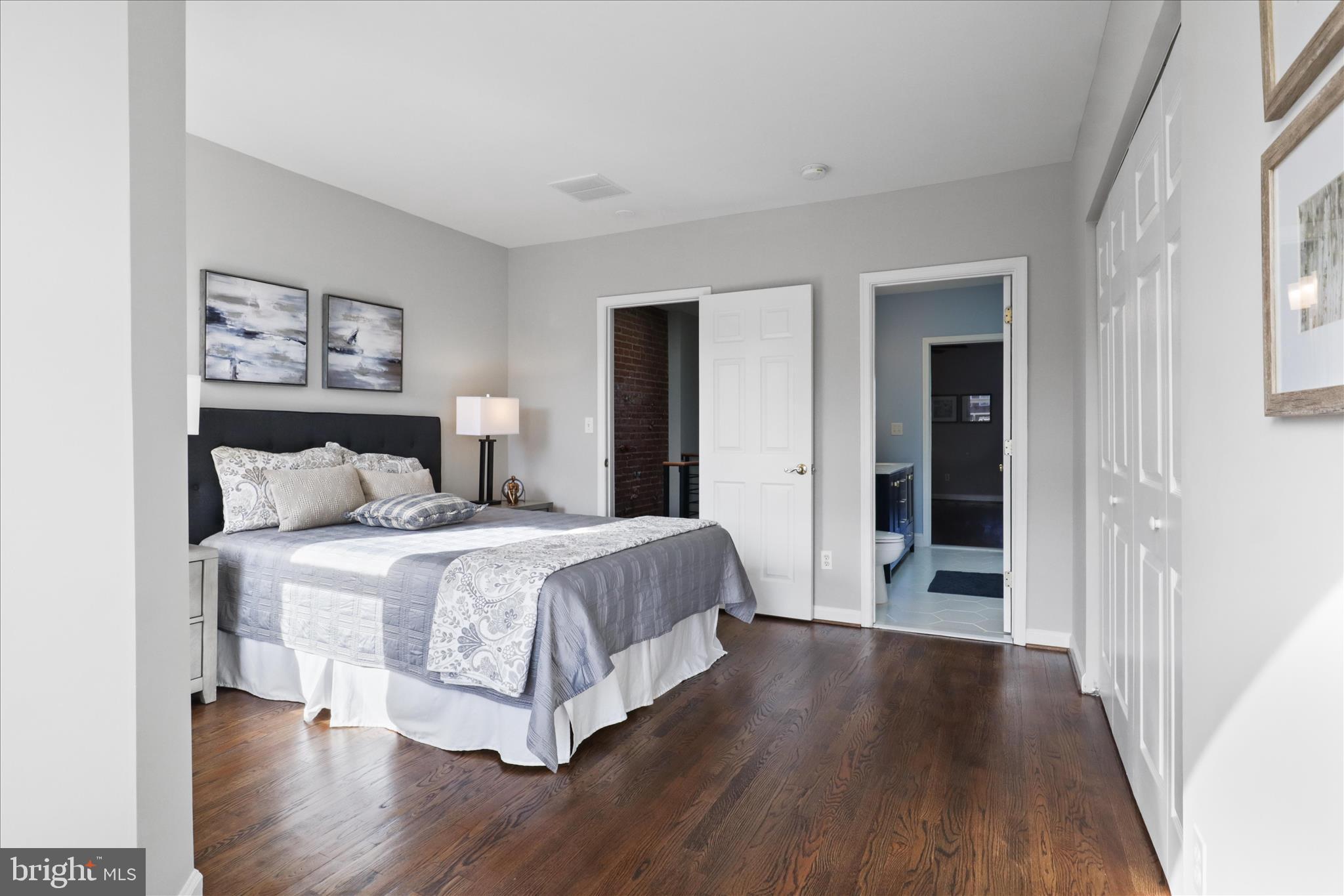 Washington, District of Columbia, 20009, United States, 4 Bedrooms Bedrooms, ,4 BathroomsBathrooms,Residential,For Sale,1986084