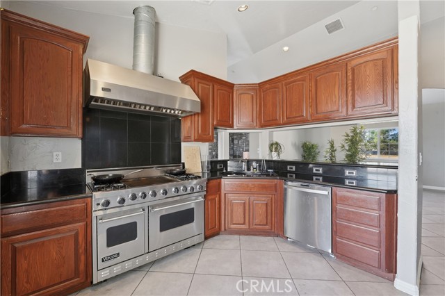 Lancaster, California, 93536, United States, 4 Bedrooms Bedrooms, ,3 BathroomsBathrooms,Residential,For Sale,1996396