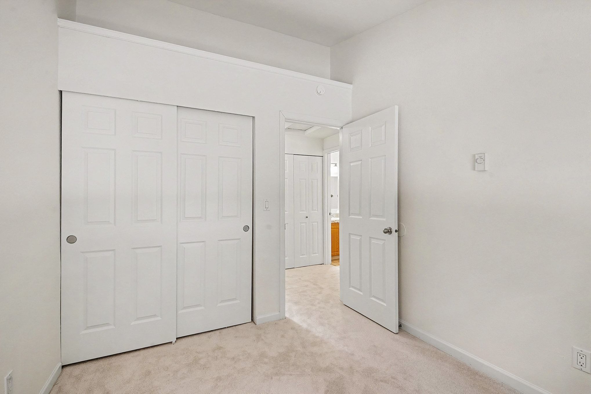  13105 102nd Lane NE, Kirkland, WA 98034 - 物件實景