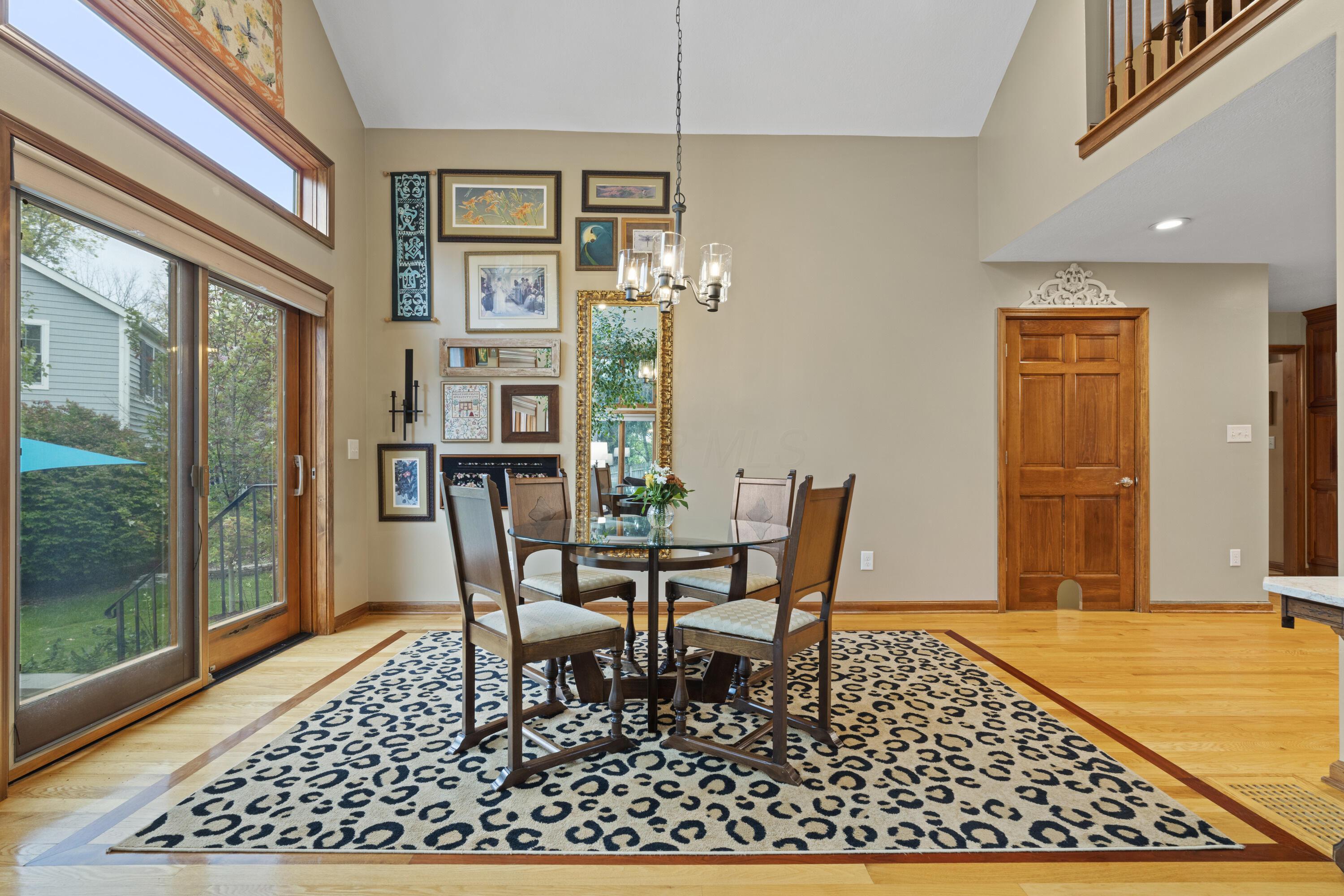 Columbus, Ohio, 43230, United States, 4 Bedrooms Bedrooms, ,4 BathroomsBathrooms,Residential,For Sale,1970472