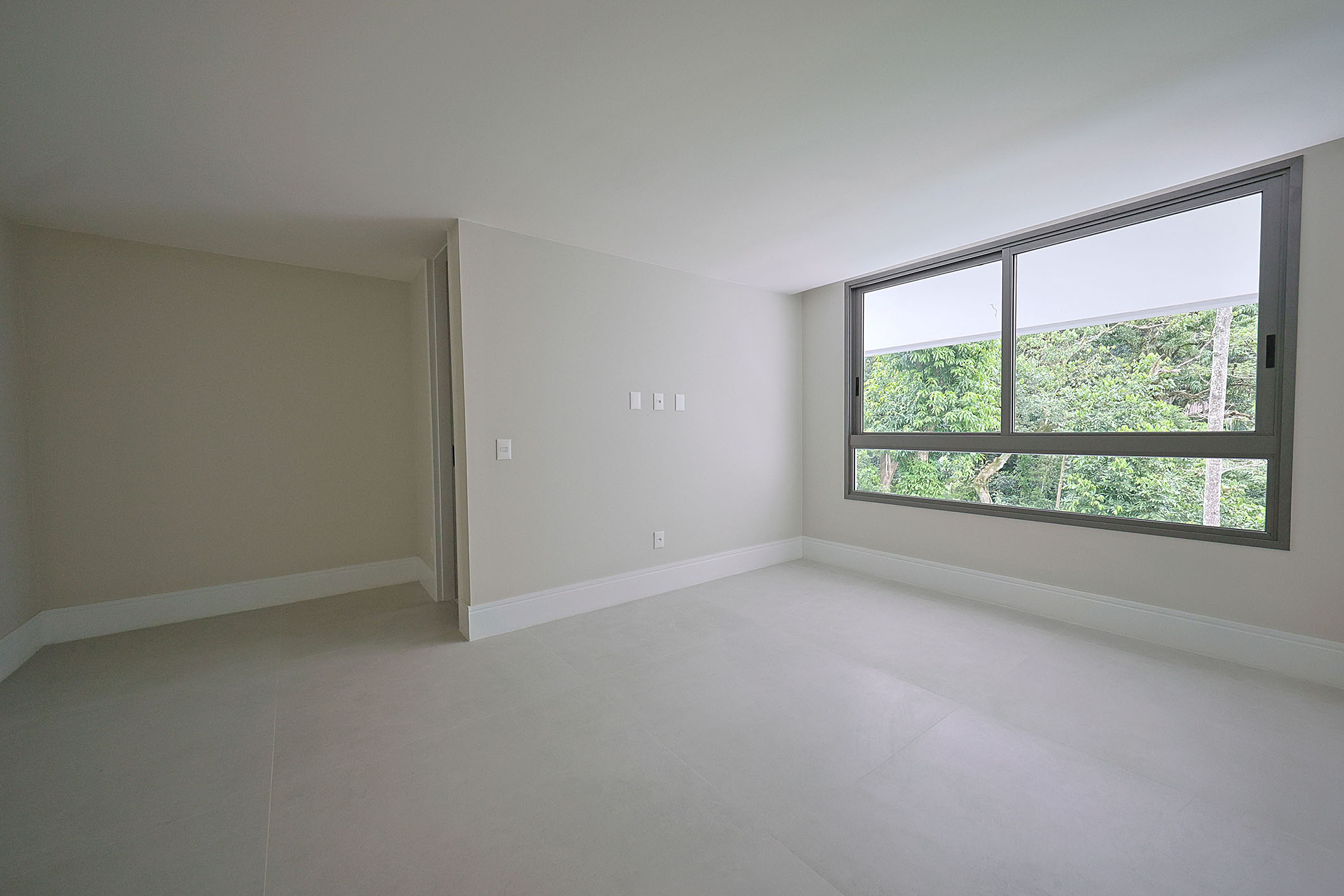  Triplex house with four suites and views of Pedra da Gávea in São Conrado - 物件實景