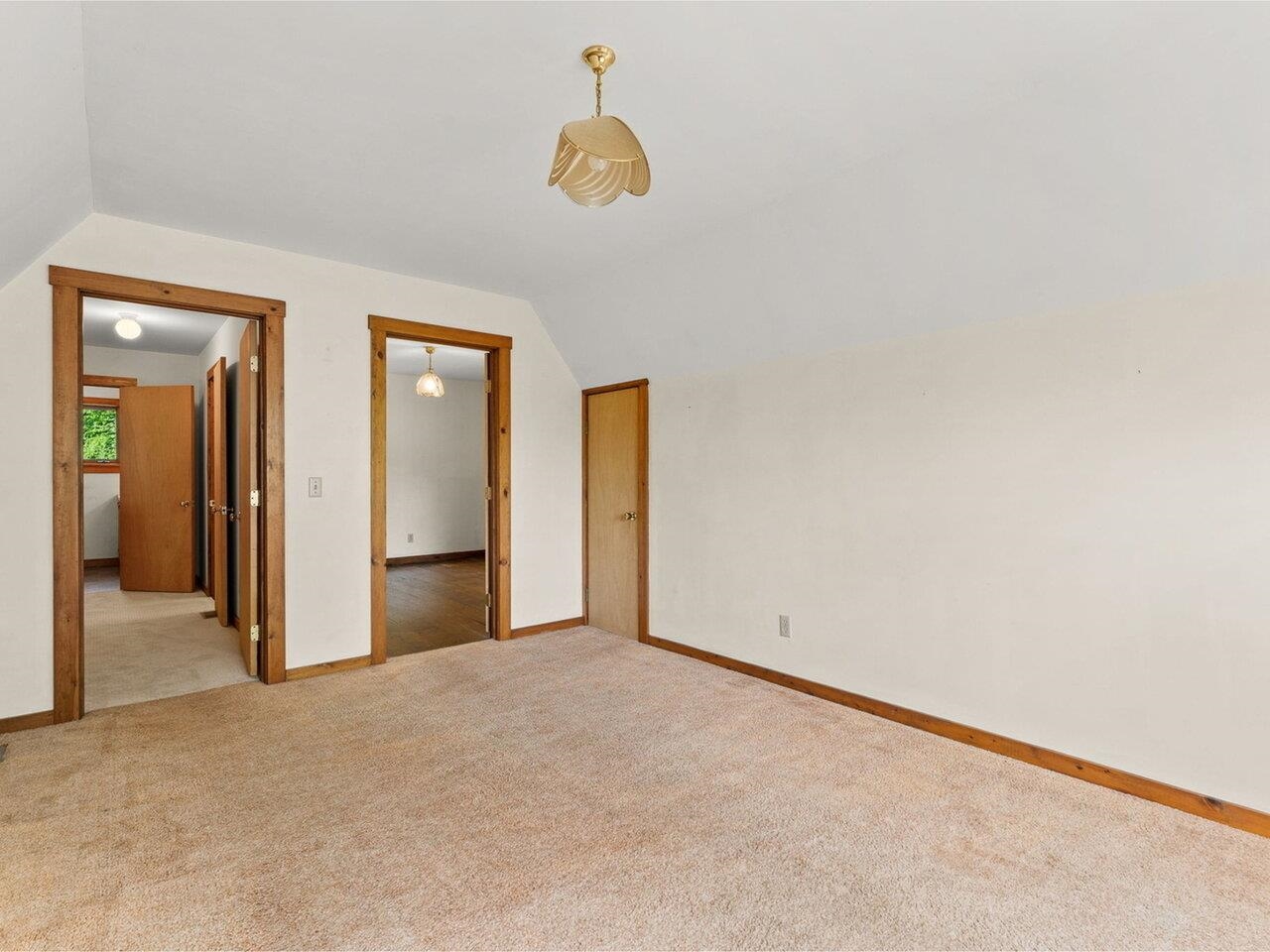 Randolph, Vermont, 05060-9095, United States, 4 Bedrooms Bedrooms, ,2 BathroomsBathrooms,Residential,For Sale,1925913