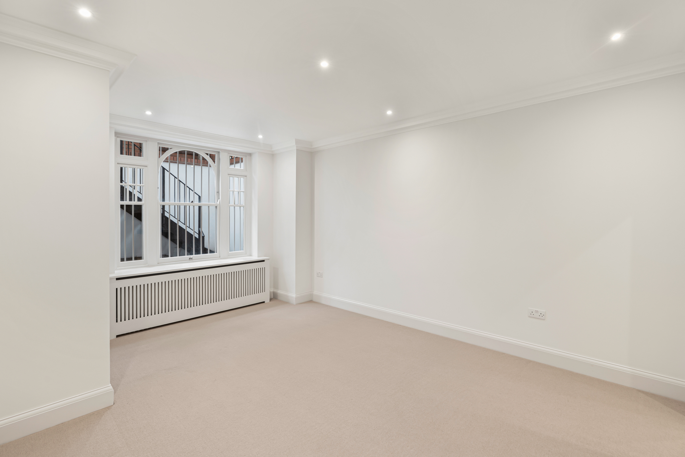  A six-bedroom Peterborough Estate house with a garden, roof terrace and garage - 物件實景