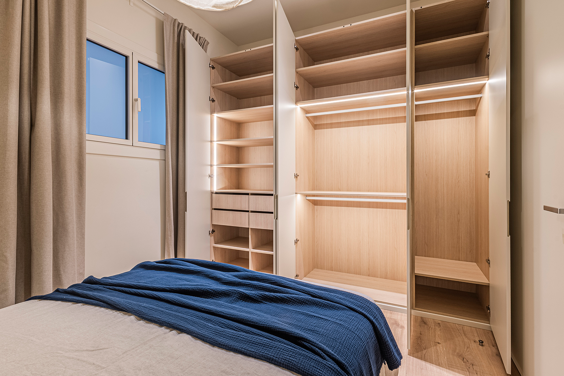  Renovated flat in historic building - L