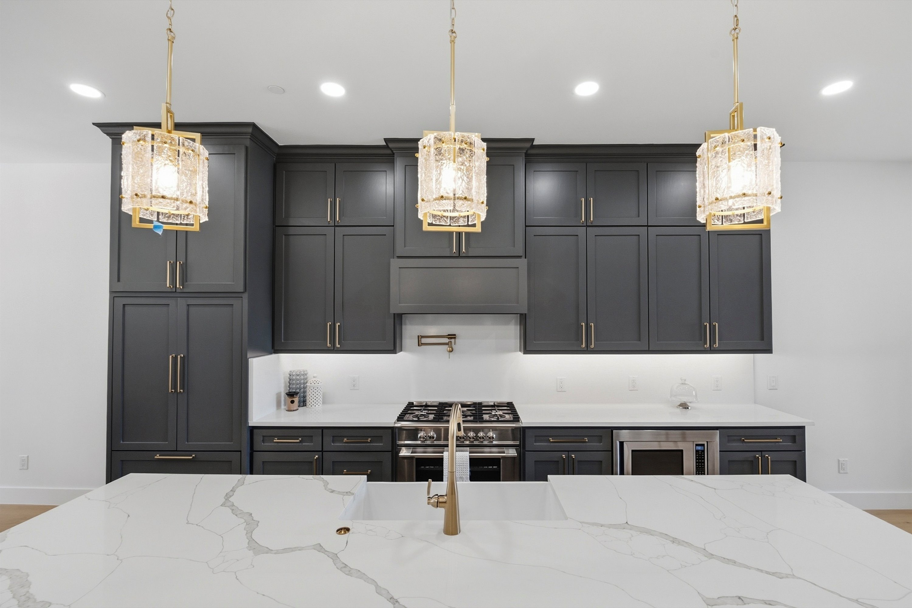  408 Vista Buena Trail, Fort Worth, TX, 76111 - 物件實景