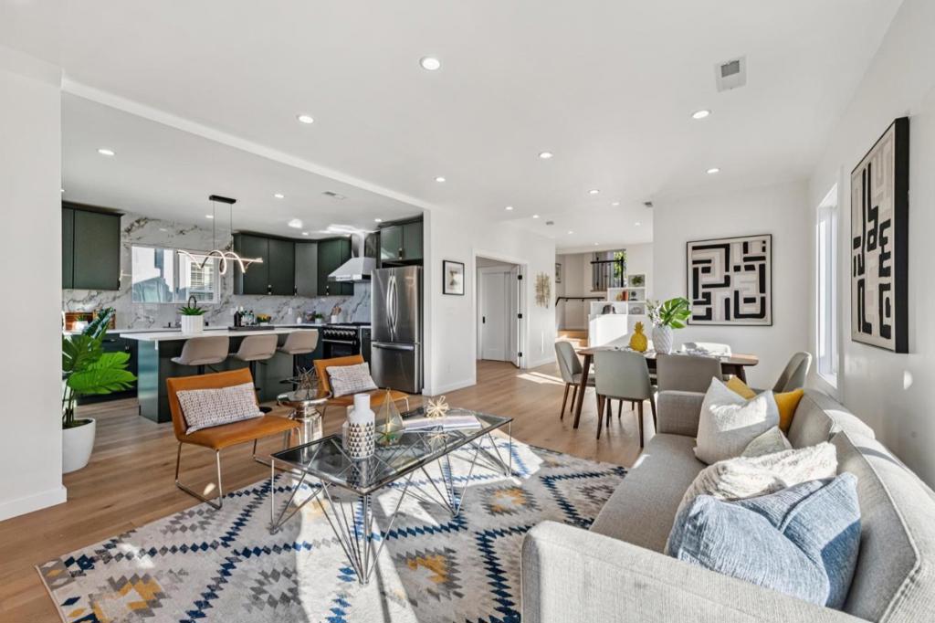 San Francisco, California, 94132, United States, 4 Bedrooms Bedrooms, ,4 BathroomsBathrooms,Residential,For Sale,2008960