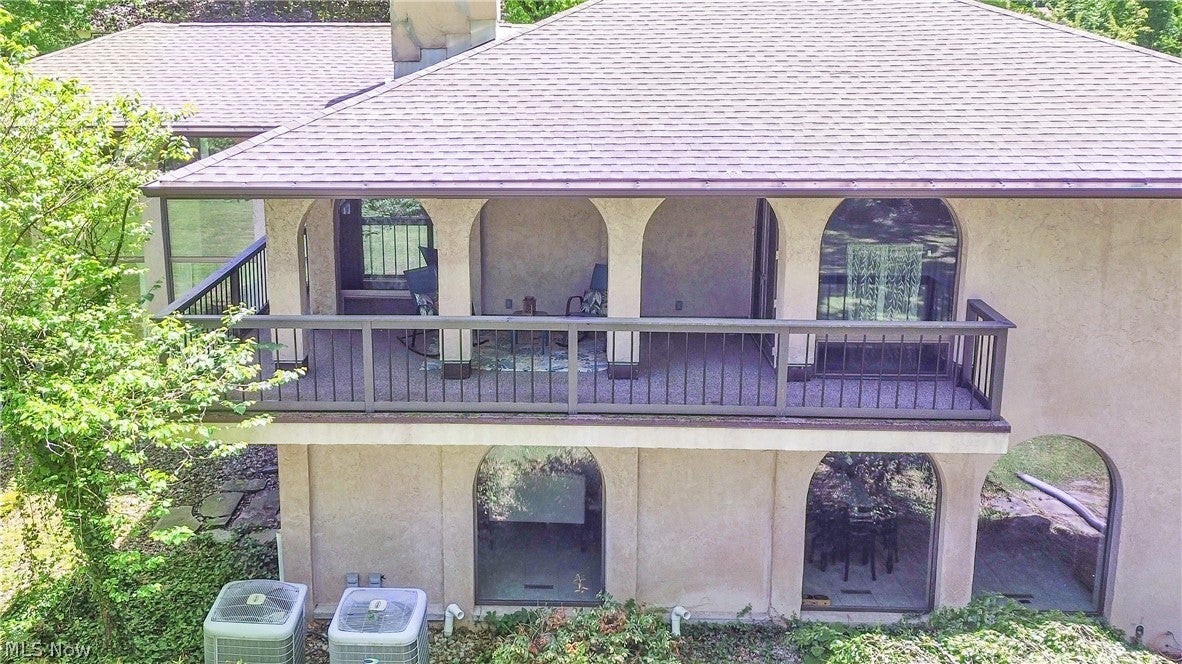 Howland, Ohio, 44484, United States, 4 Bedrooms Bedrooms, ,3 BathroomsBathrooms,Residential,For Sale,2048047