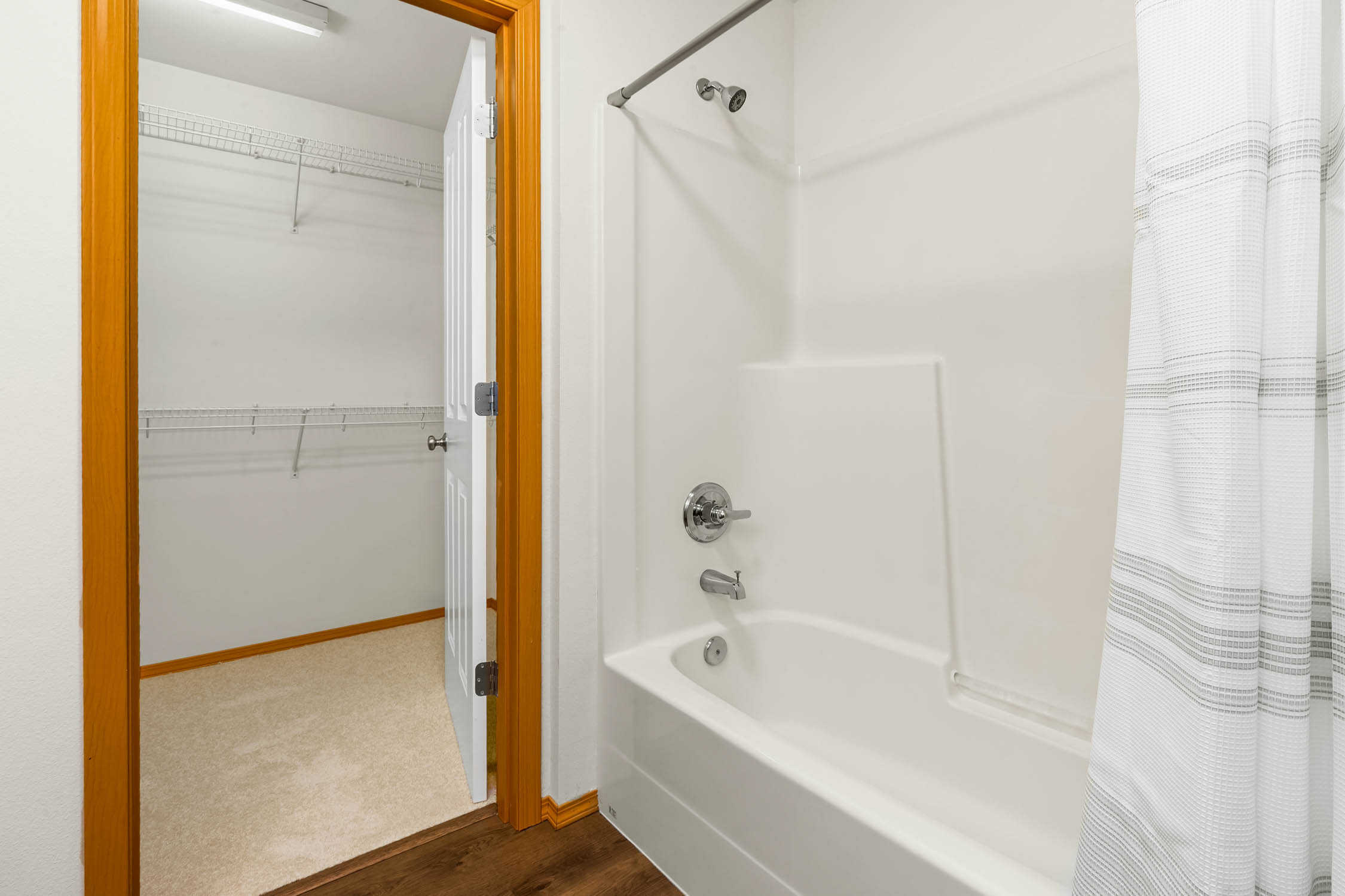  Newly Refreshed Condo in Issaquah - 物件實景