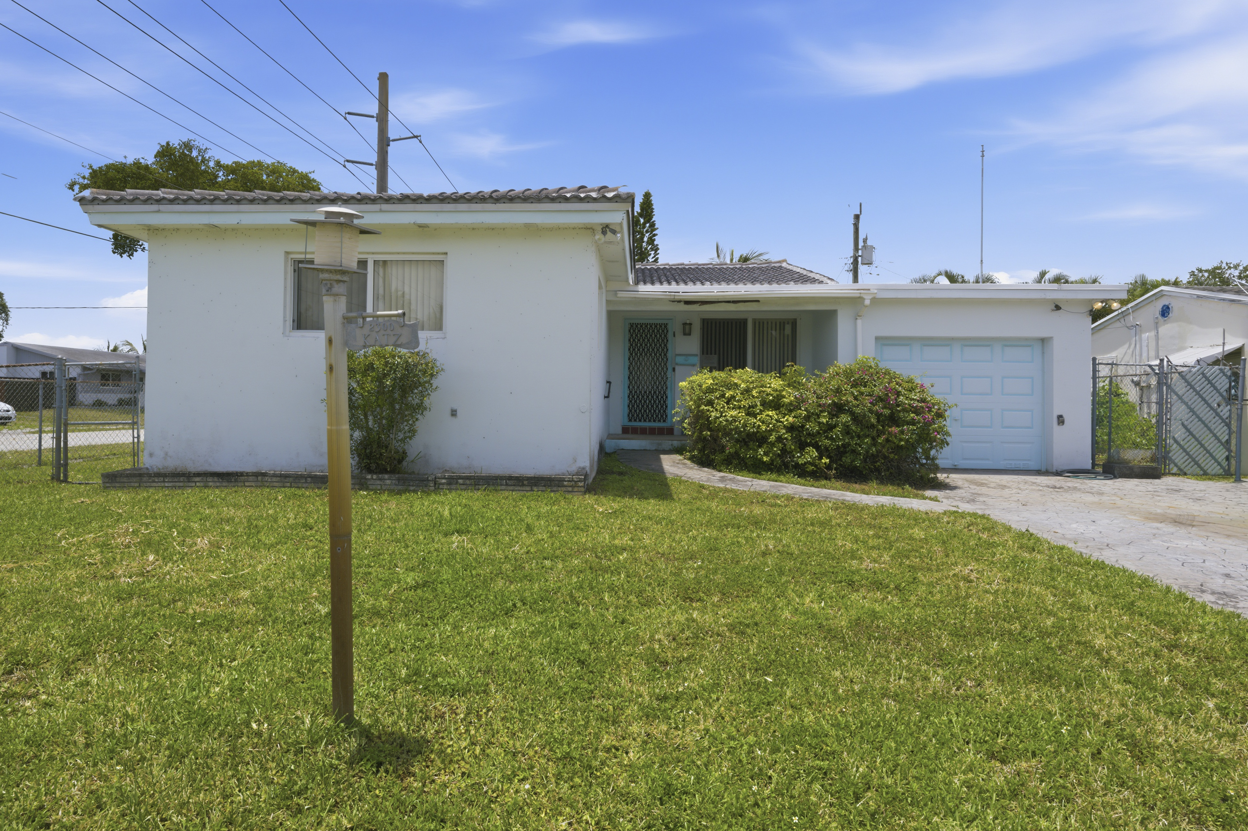  2300 N 57th Ter, Hollywood, FL, 33021 - 物件實景