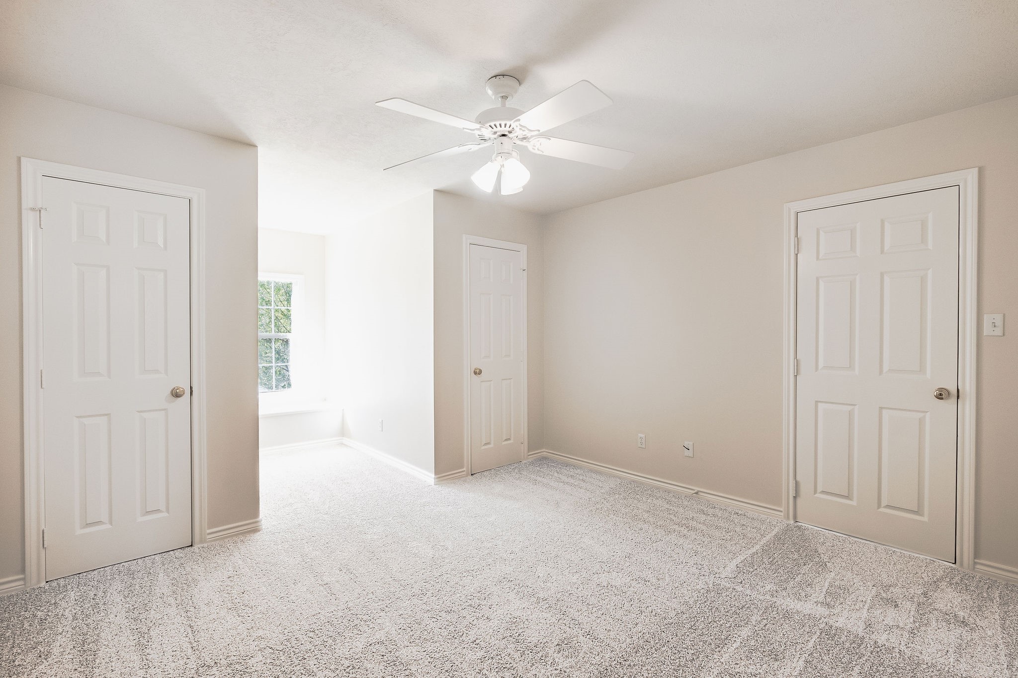 Kurten, Texas, 77808, United States, 3 Bedrooms Bedrooms, ,3 BathroomsBathrooms,Residential,For Sale,1989636