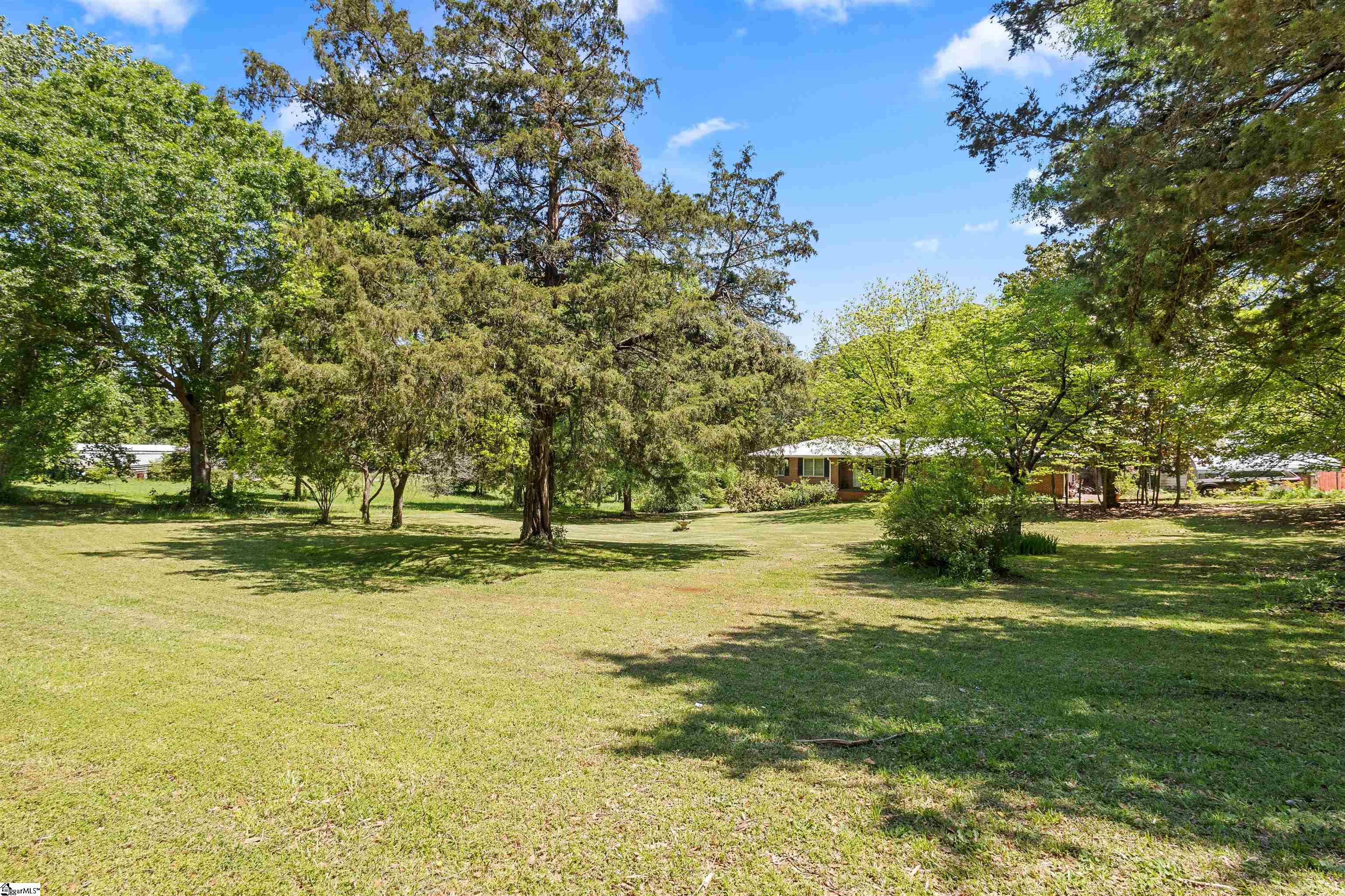 Piedmont, South Carolina, 29673, United States, 3 Bedrooms Bedrooms, ,2 BathroomsBathrooms,Residential,For Sale,1798377