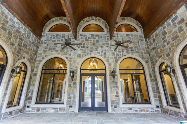 Calera, Alabama, 35040, United States, 5 Bedrooms Bedrooms, ,6 BathroomsBathrooms,Residential,For Sale,2006341