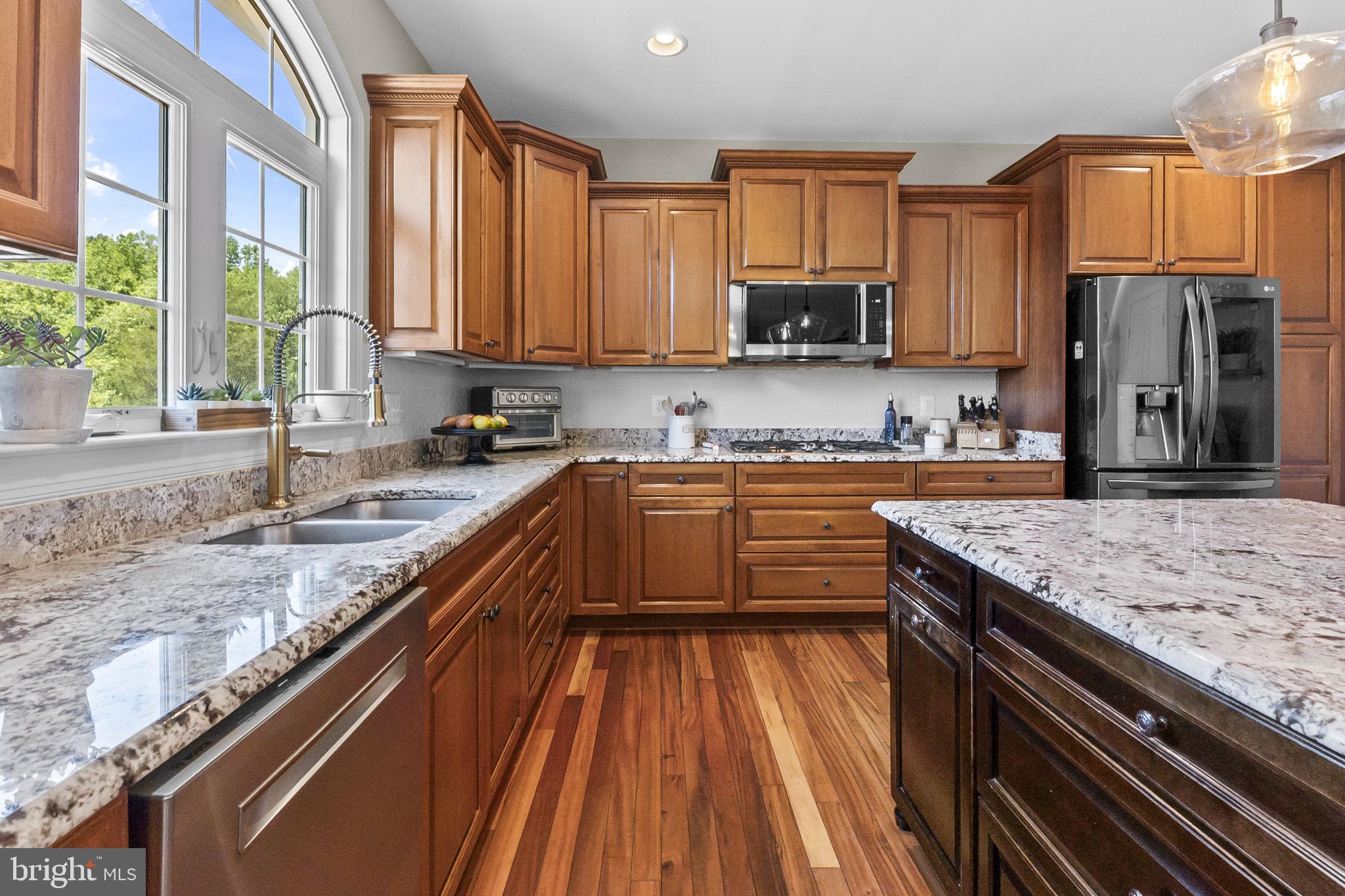 Owings, Maryland, 20736, United States, 6 Bedrooms Bedrooms, ,6 BathroomsBathrooms,Residential,For Sale,2049408