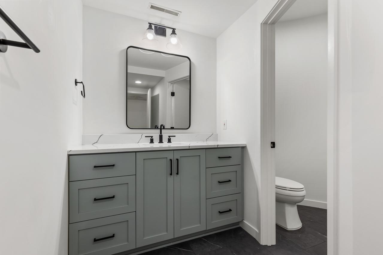 Minnetonka, Minnesota, 55305, United States, 3 Bedrooms Bedrooms, ,2 BathroomsBathrooms,Residential,For Sale,1903337