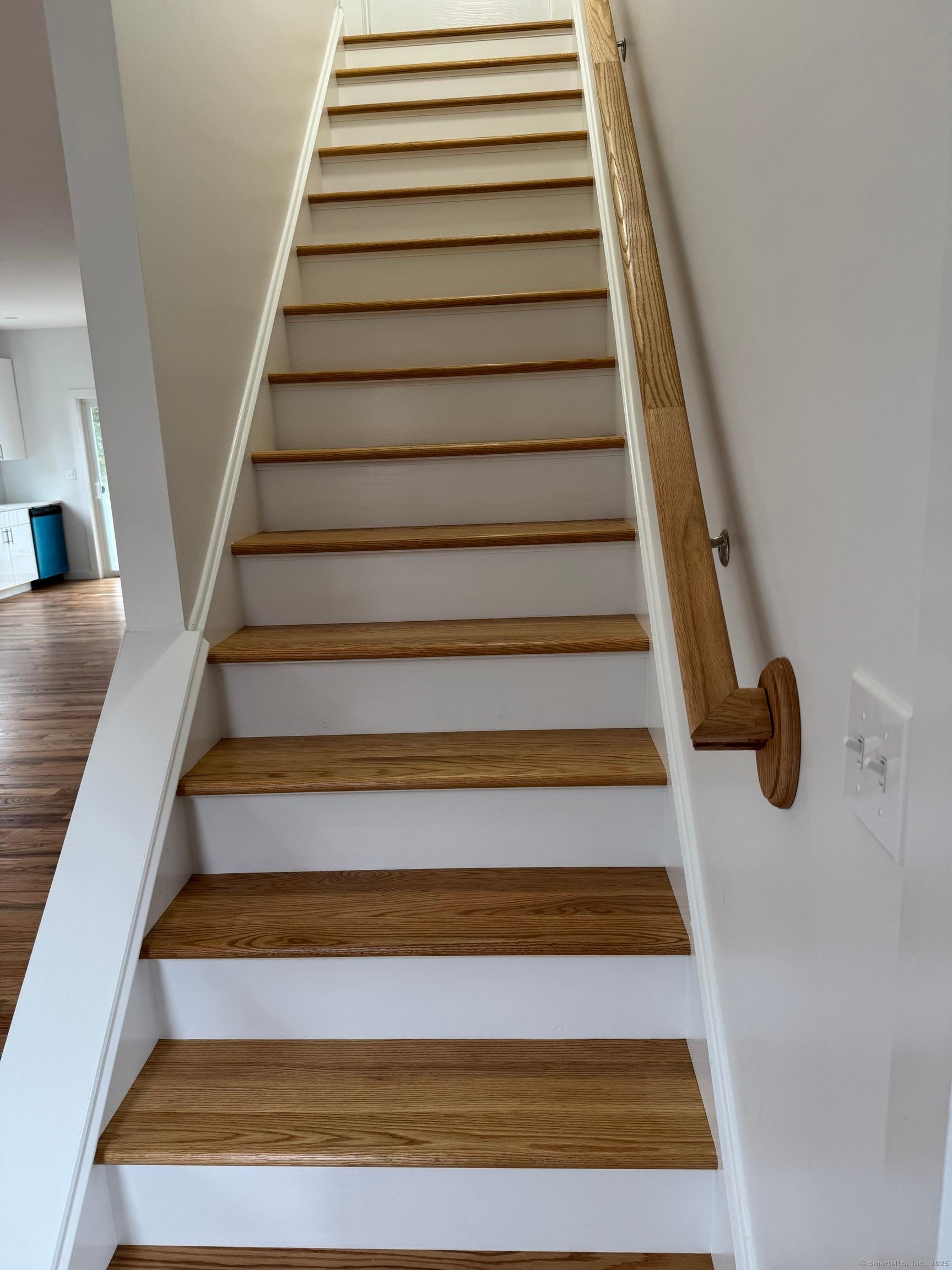 Bridgeport, Connecticut, 06606, United States, 4 Bedrooms Bedrooms, ,3 BathroomsBathrooms,Residential,For Sale,1978261