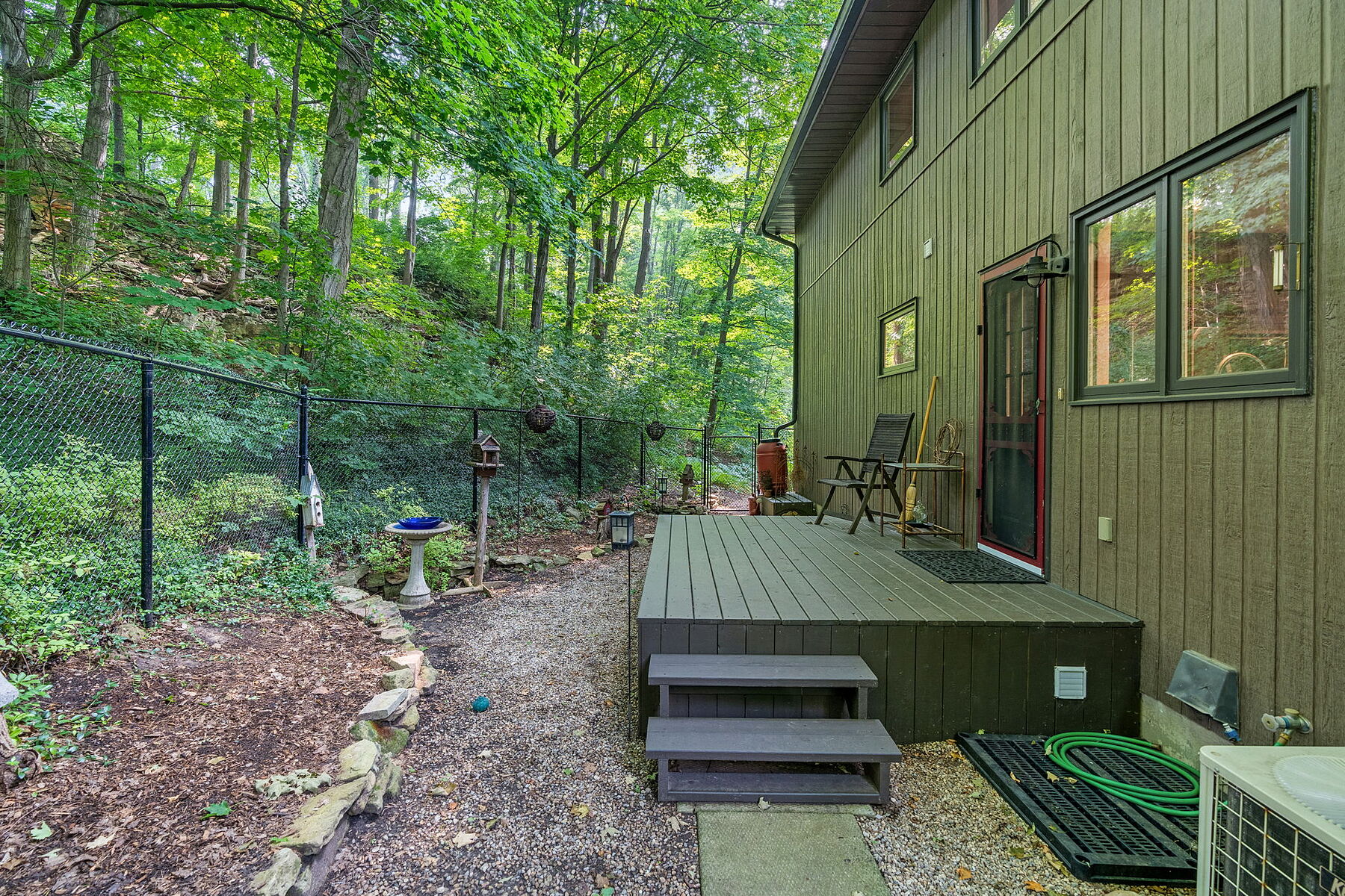  Escarpment Edge Retreat - 物件實景