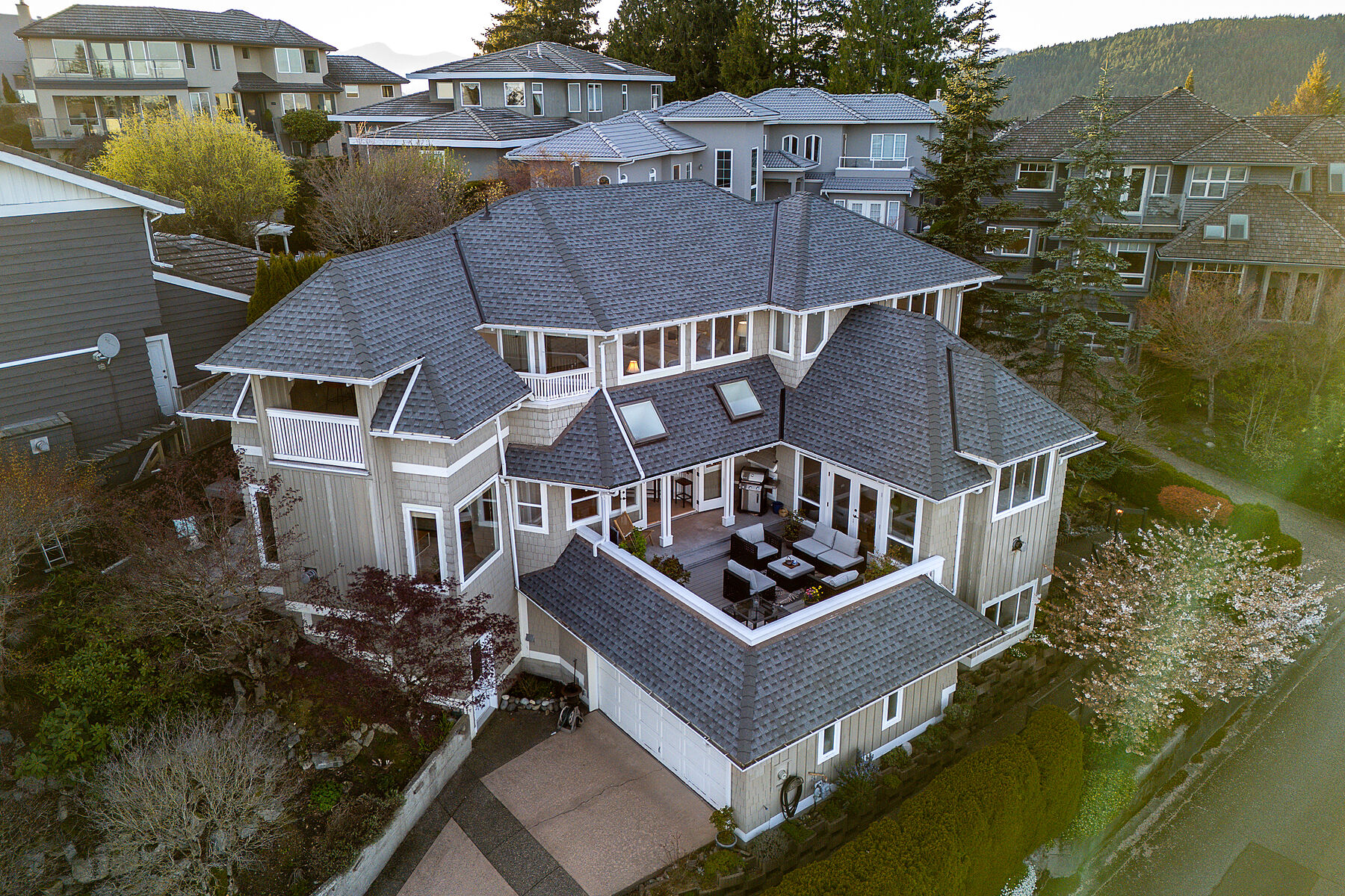  Stunning Executive Residence - 物件實景