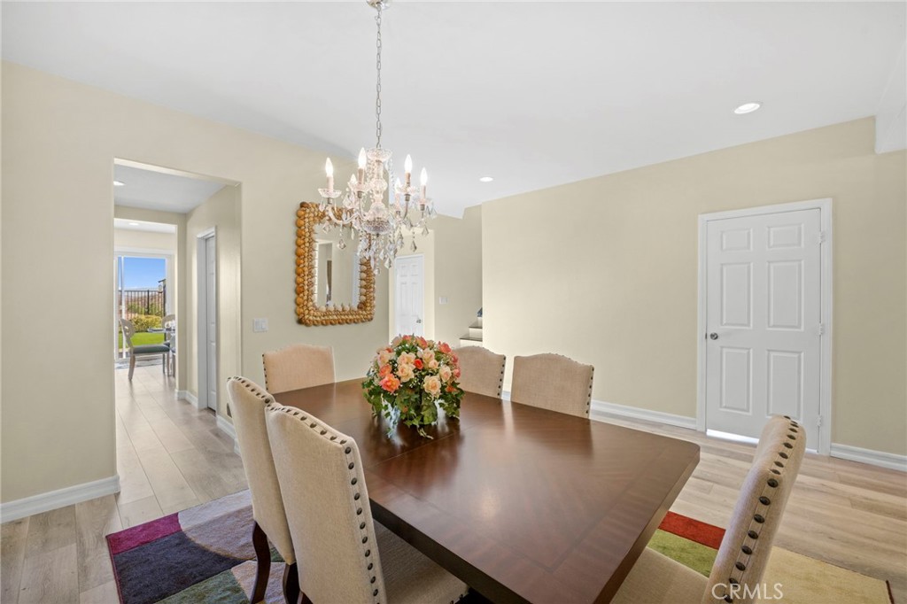 Lake Elsinore, California, 92532, United States, 5 Bedrooms Bedrooms, ,4 BathroomsBathrooms,Residential,For Sale,2012272