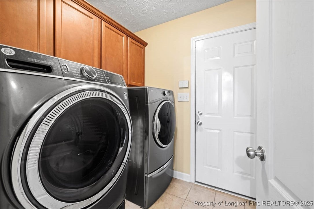 Hope Mills, North Carolina, 28348, United States, 3 Bedrooms Bedrooms, ,2 BathroomsBathrooms,Residential,For Sale,1984187