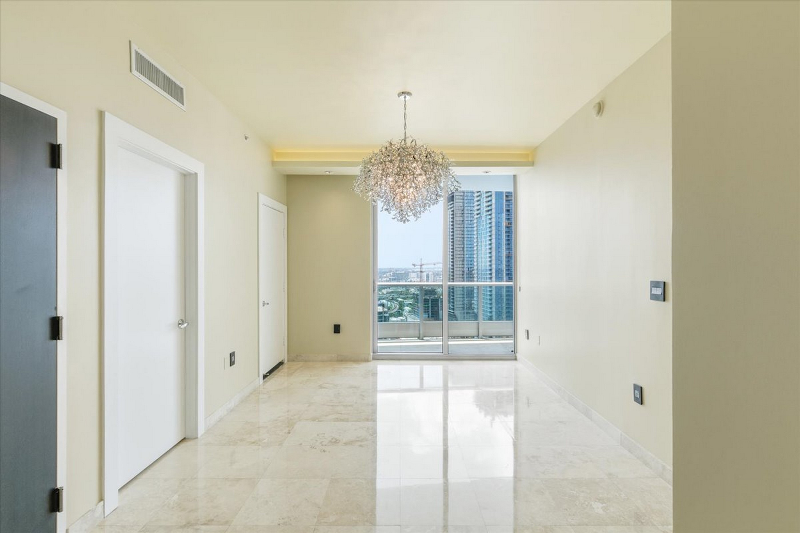  900 Biscayne Blvd, Miami, FL, 33132 - 物件實景