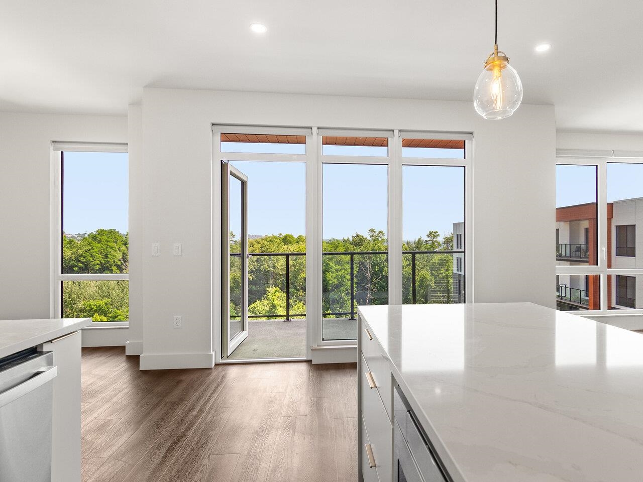 Burlington, Vermont, 05401, United States, 1 Bedroom Bedrooms, ,Residential,For Sale,1712083