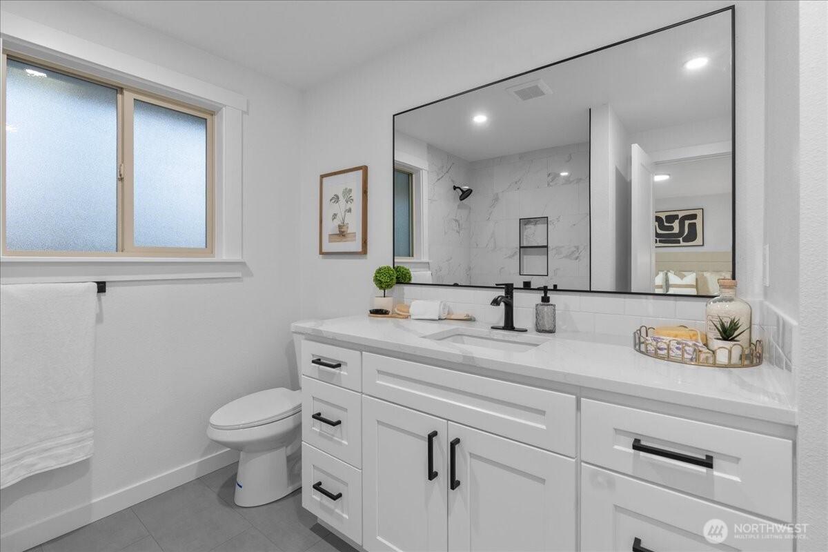 TACOMA, Washington, 98404, United States, 3 Bedrooms Bedrooms, ,2 BathroomsBathrooms,Residential,For Sale,1987479