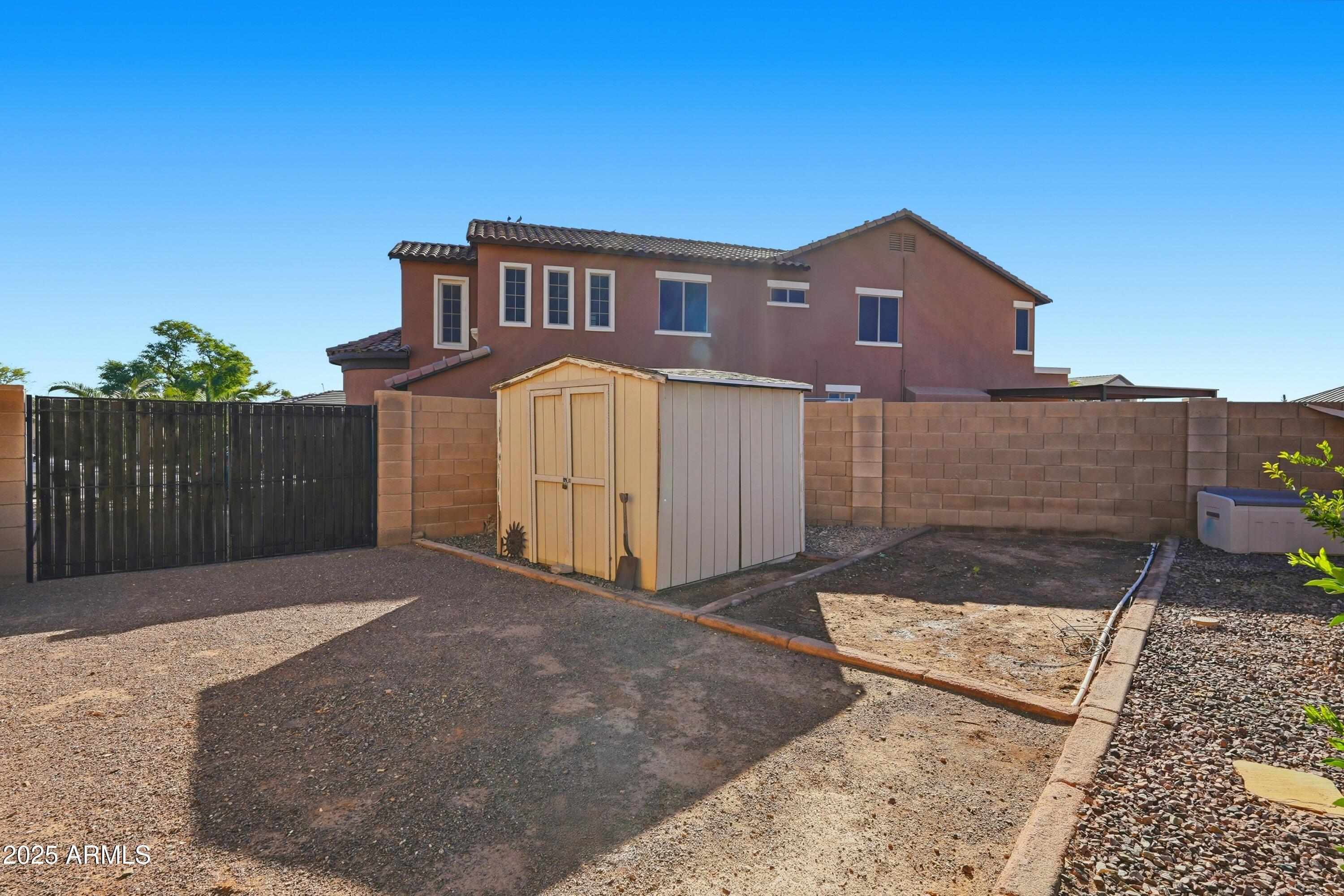 Goodyear, Arizona, 85338, United States, 4 Bedrooms Bedrooms, ,2 BathroomsBathrooms,Residential,For Sale,1989327