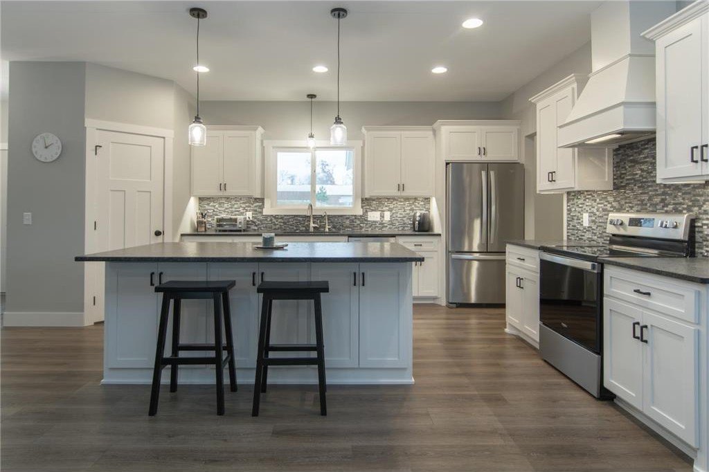 East Gull Lake, Minnesota, 56401, United States, 3 Bedrooms Bedrooms, ,1 BathroomBathrooms,Residential,For Sale,1928122