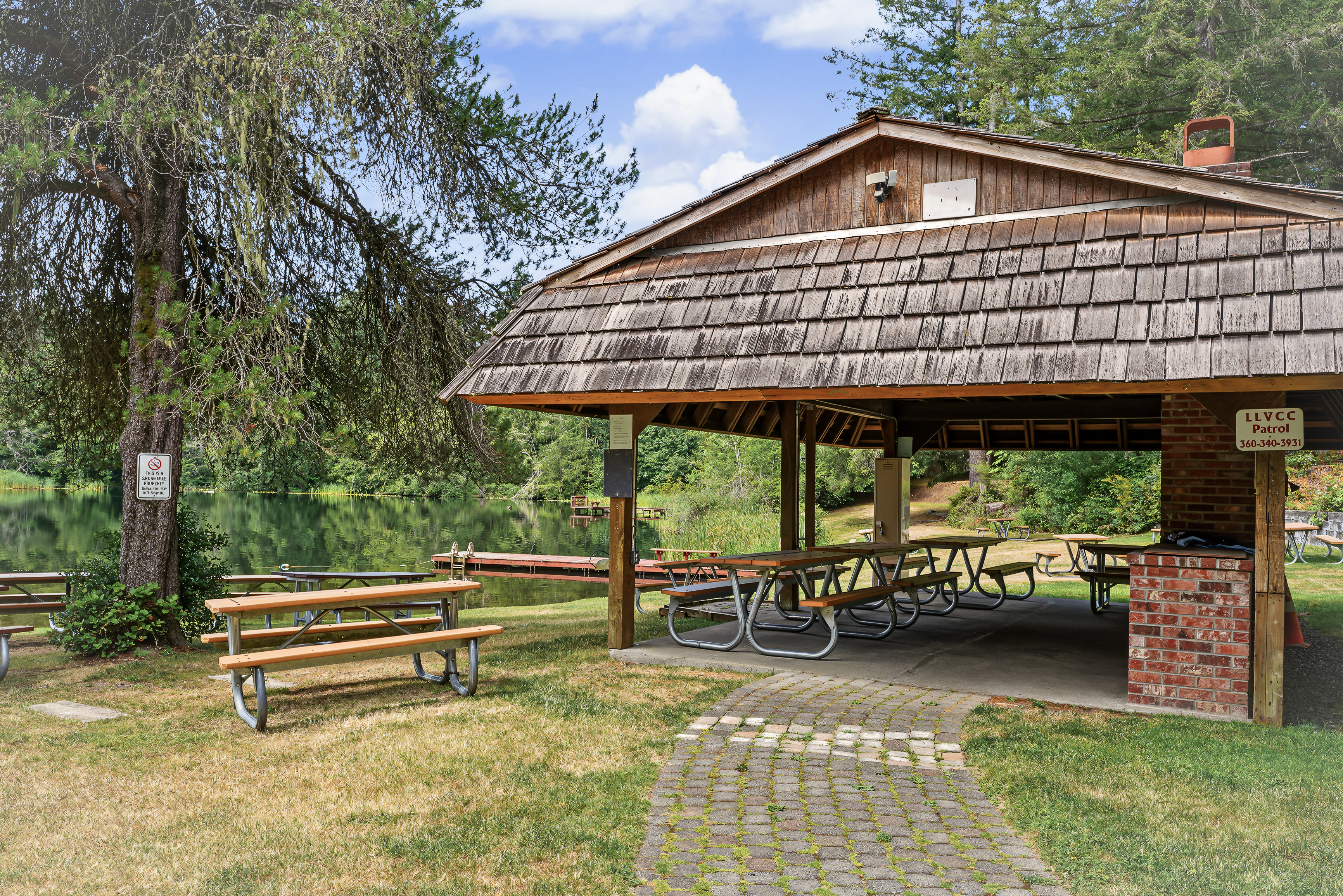  1451 E Old Ranch Rd, Allyn, WA 98524 - 物件實景