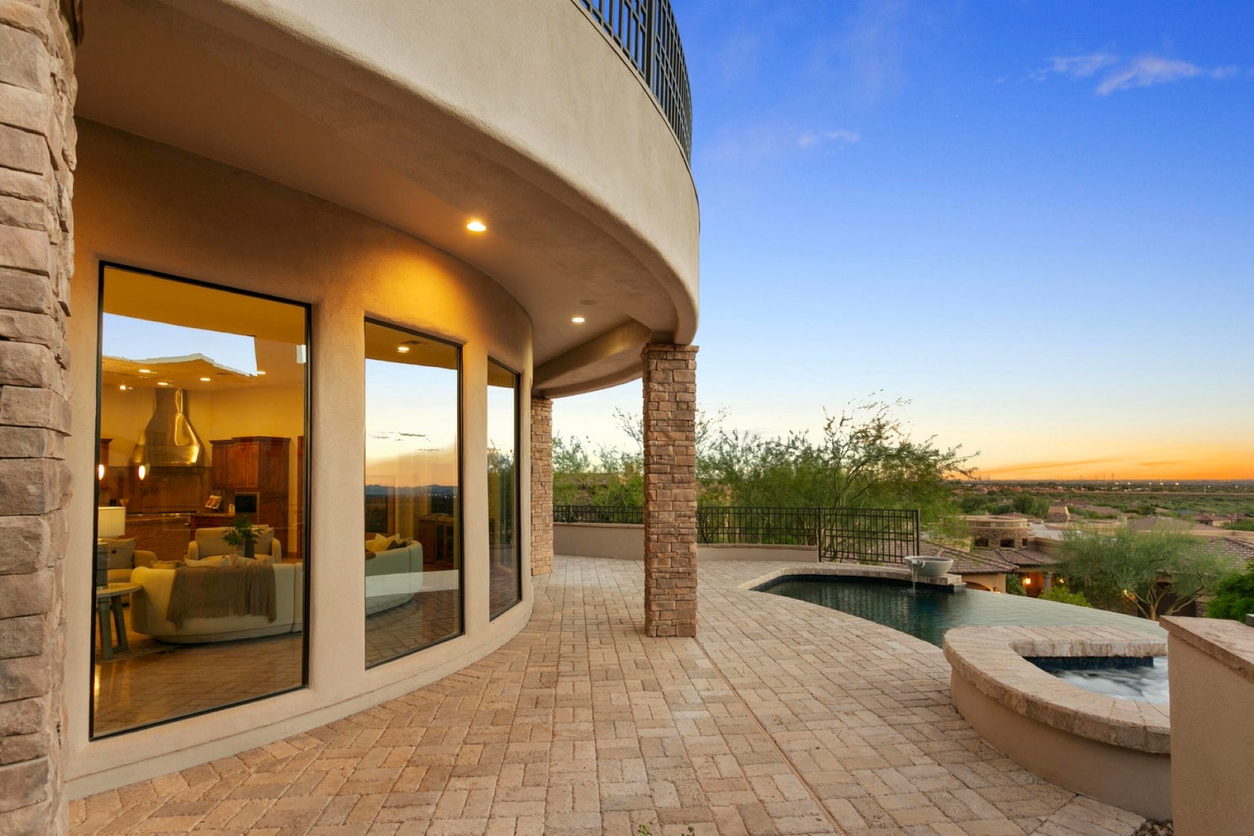  11376 E Dreyfus Avenue  Scottsdale, AZ - 物件實景