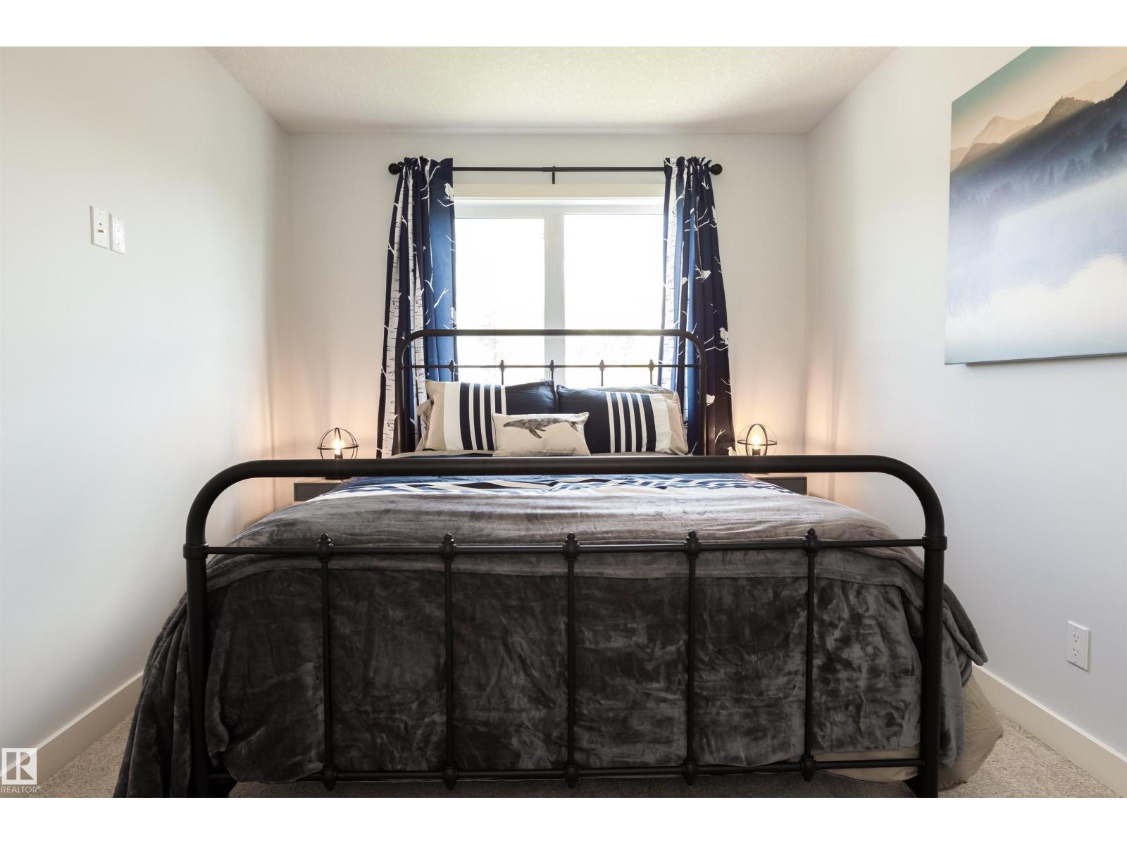 EDMONTON, Alberta, T5R 1N1, CA, 5 Bedrooms Bedrooms, ,3 BathroomsBathrooms,Residential,For Sale,1913571