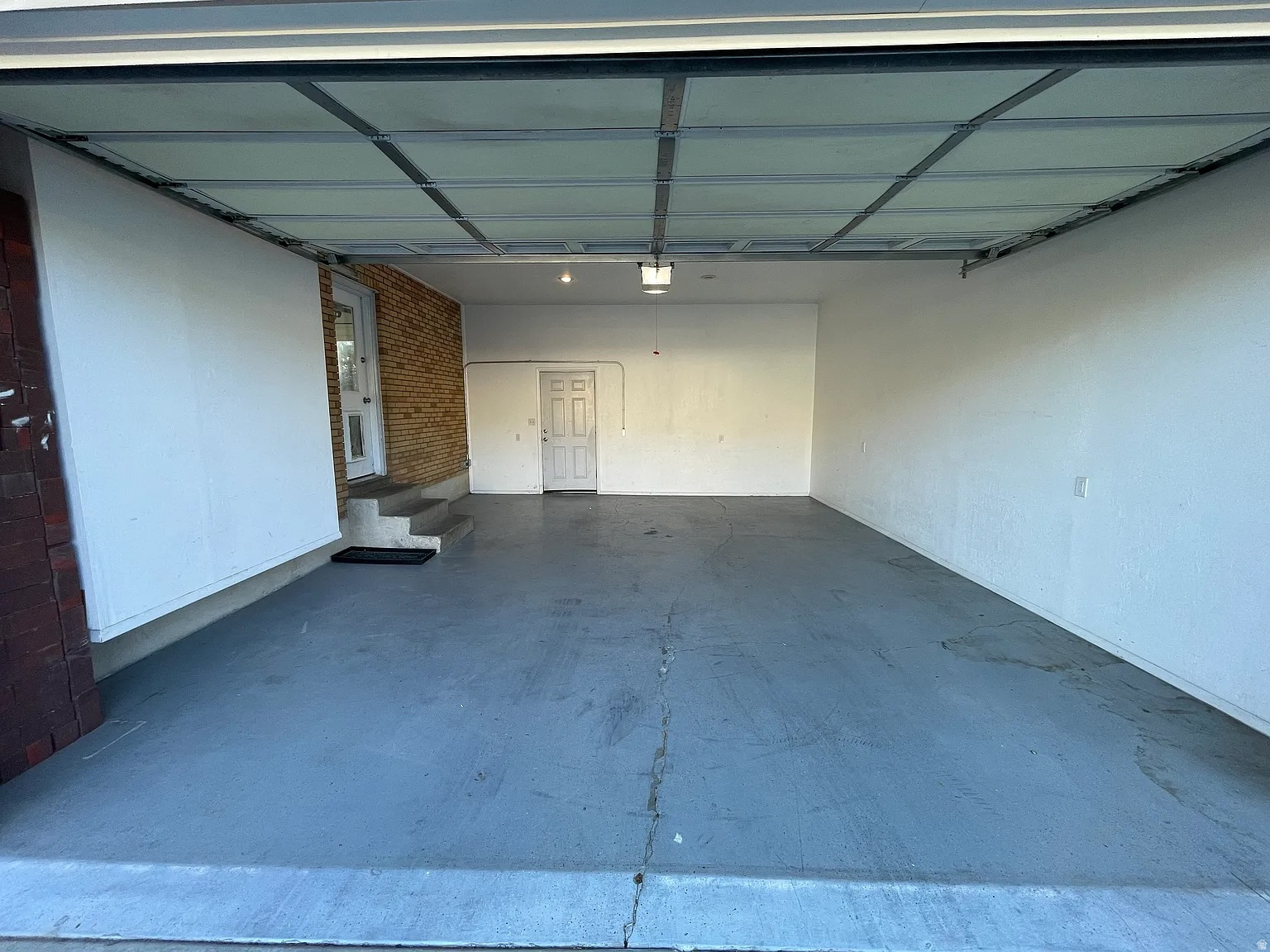 American Fork, Utah, 84003, United States, 4 Bedrooms Bedrooms, ,1 BathroomBathrooms,Residential,For Sale,2008531