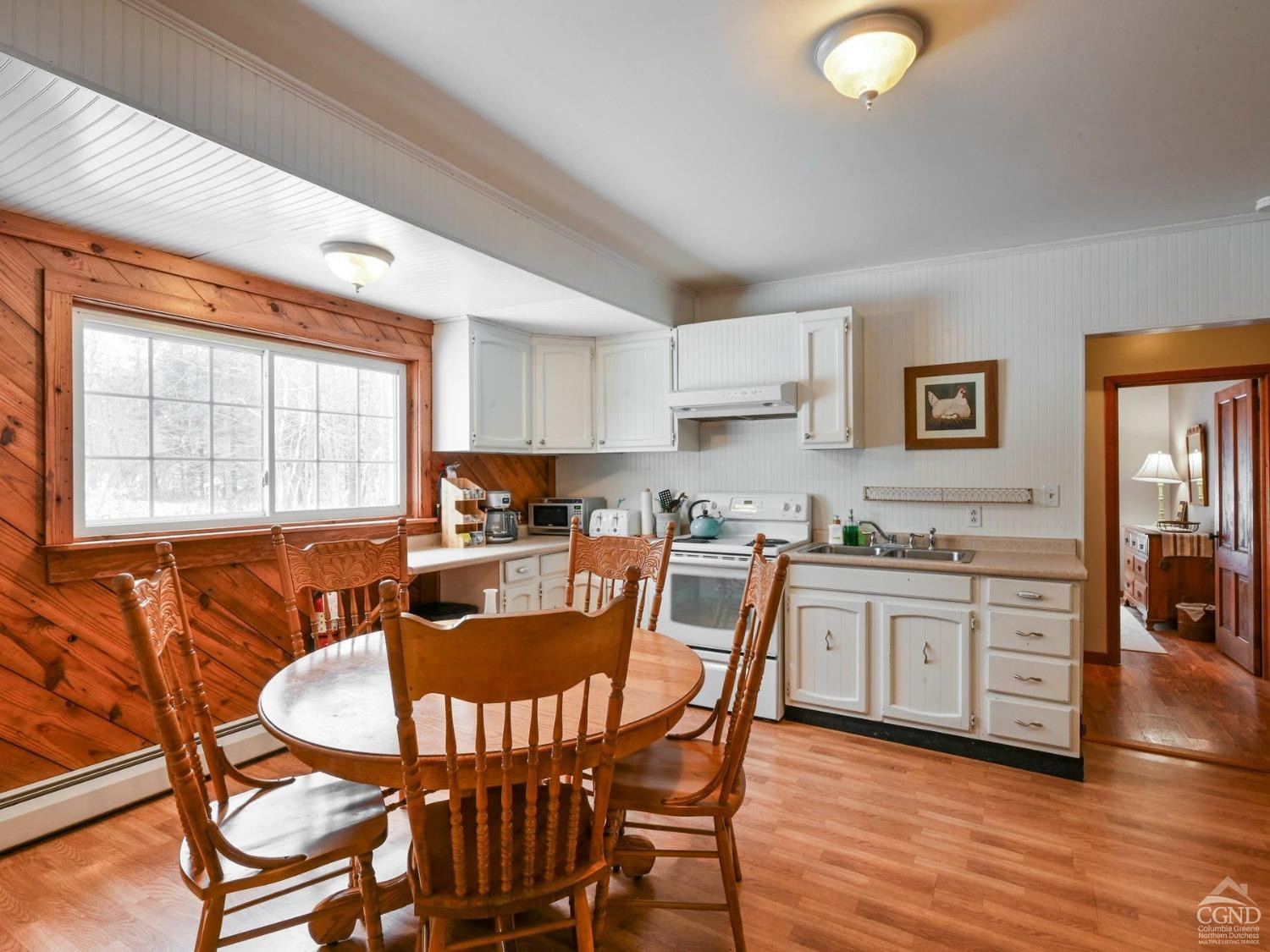 Windham, New York, 12496, United States, 8 Bedrooms Bedrooms, ,4 BathroomsBathrooms,Residential,For Sale,1907354