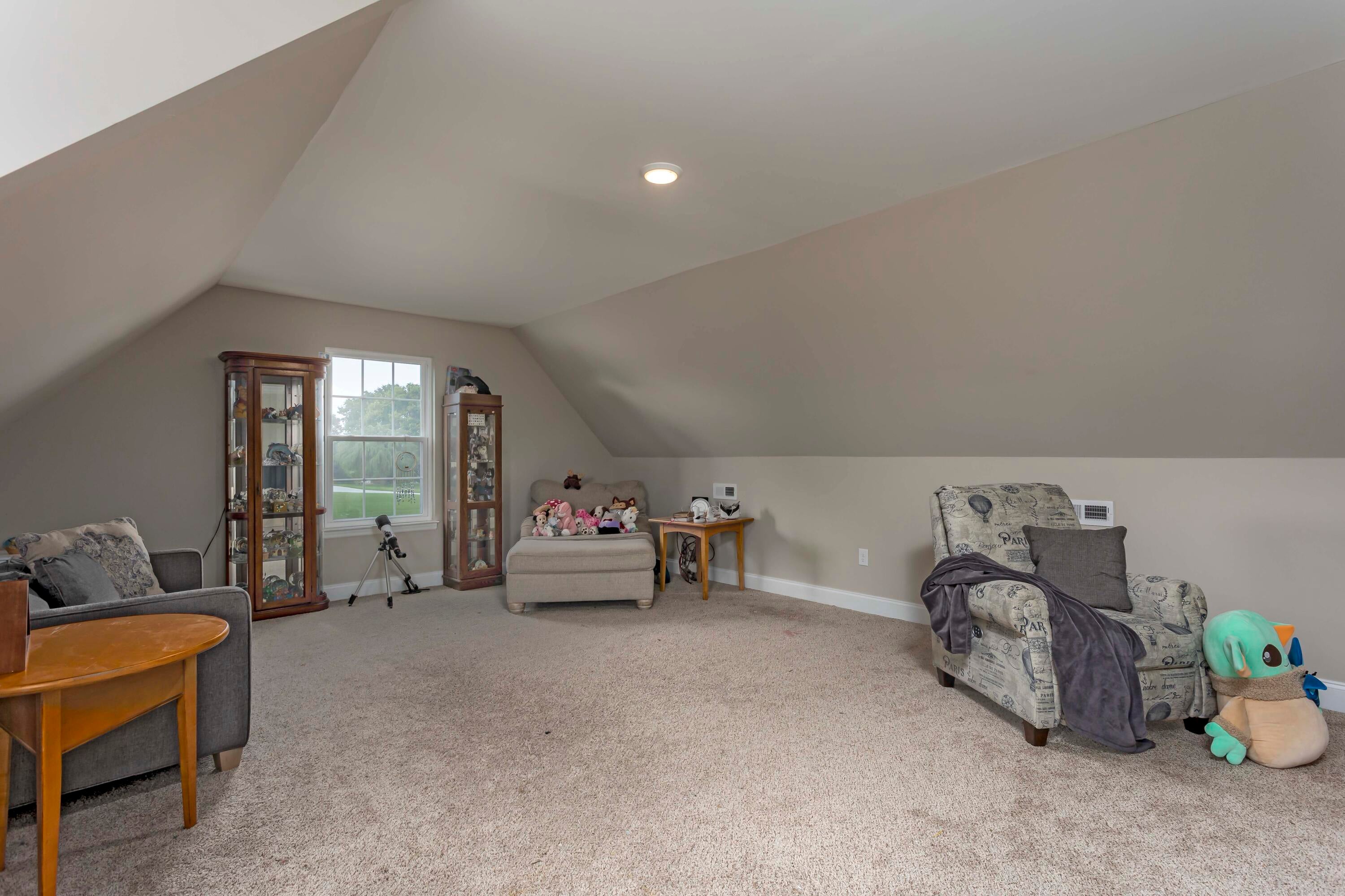 Dayton, Tennessee, 37321, United States, 3 Bedrooms Bedrooms, ,2 BathroomsBathrooms,Residential,For Sale,1901009