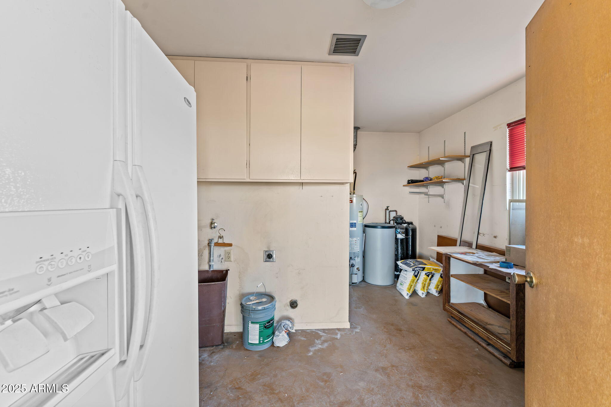 Wickenburg, Arizona, 85390, United States, 3 Bedrooms Bedrooms, ,3 BathroomsBathrooms,Residential,For Sale,2002472