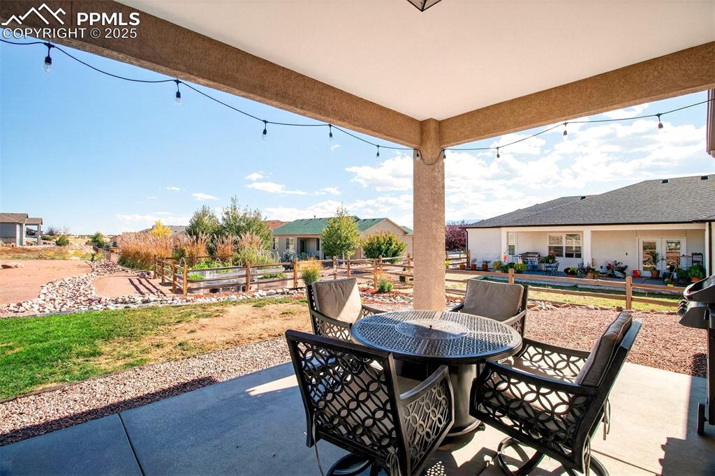 Canon City, Colorado, 81212, United States, 4 Bedrooms Bedrooms, ,1 BathroomBathrooms,Residential,For Sale,1964120