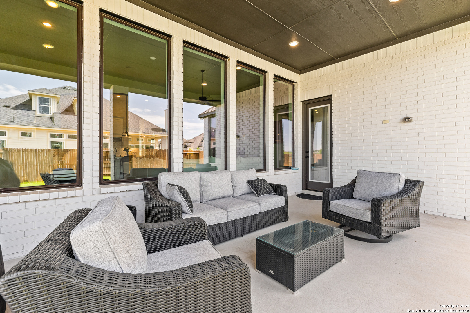 Cibolo, Texas, 78108, United States, 4 Bedrooms Bedrooms, ,4 BathroomsBathrooms,Residential,For Sale,1982073